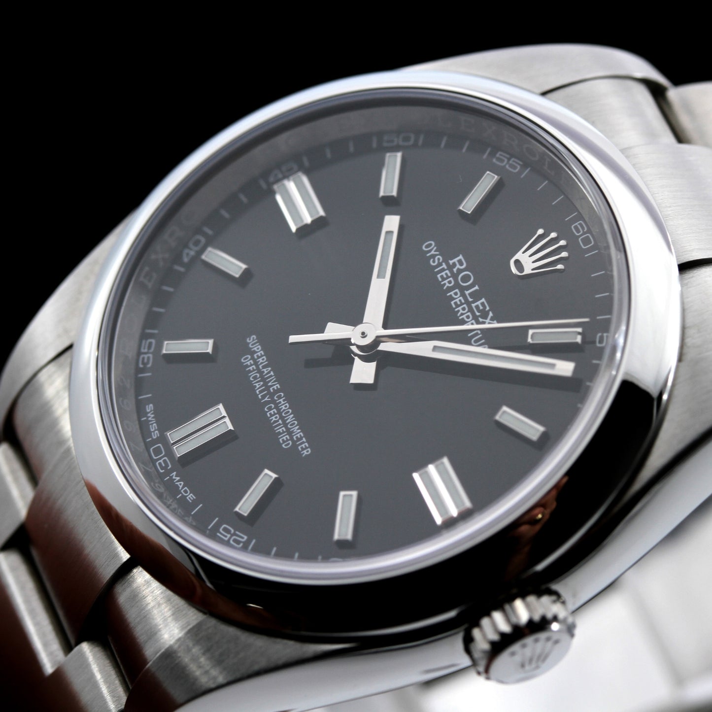 Rolex Oyster Perpetual 36, Modell 116000, schwarzes Zifferblatt, B+P