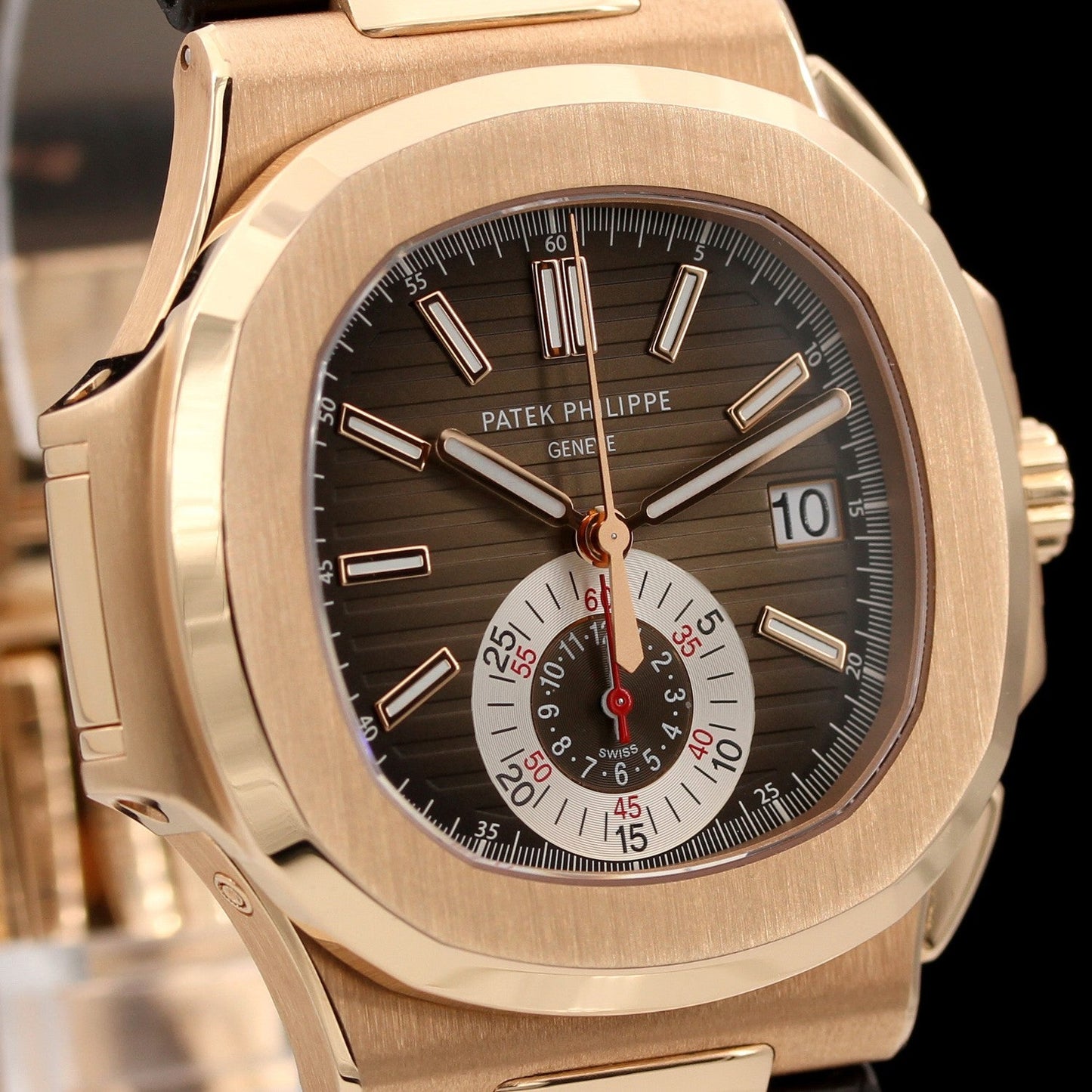 Patek Philippe Nautilus Chrono, 5980R-001, ungetragen 2019DE, Box+Pap.