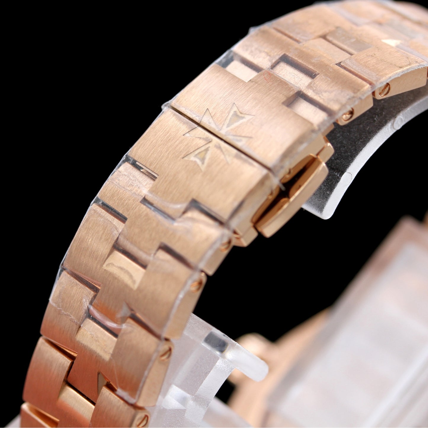 Vacheron Constantin Overseas, Roségold, 37mm, 2022, Ref. 2305V/100R-B077, B+P