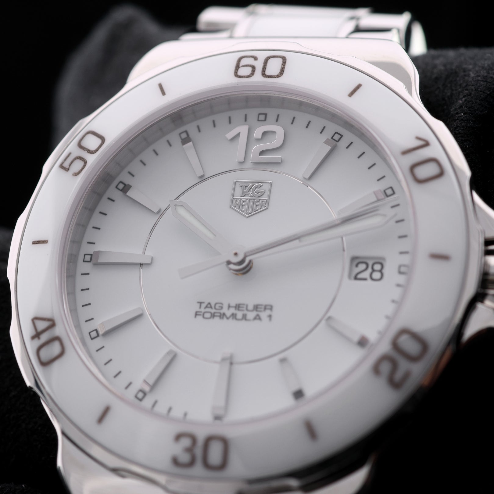 TAG Heuer Formula 1 Lady, White Ceramic, Ref. WAH1211.BA0861, 10-2011, B+P