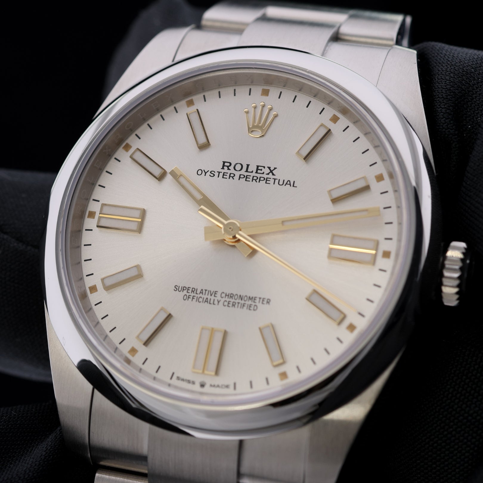 Rolex Oyster Perpetual 41, Silver Dial, LC100, Ref. 124300, 2025, B+P