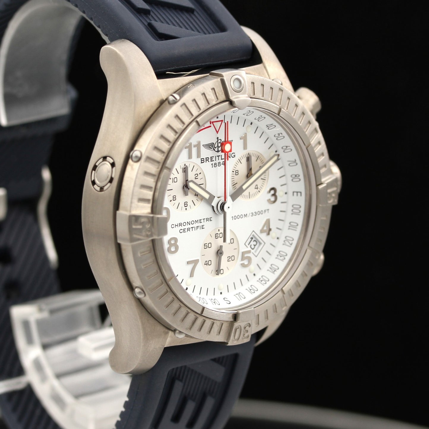 Breitling Avenger M1 Chronograph 44 mm, Ref. E73360, B+P
