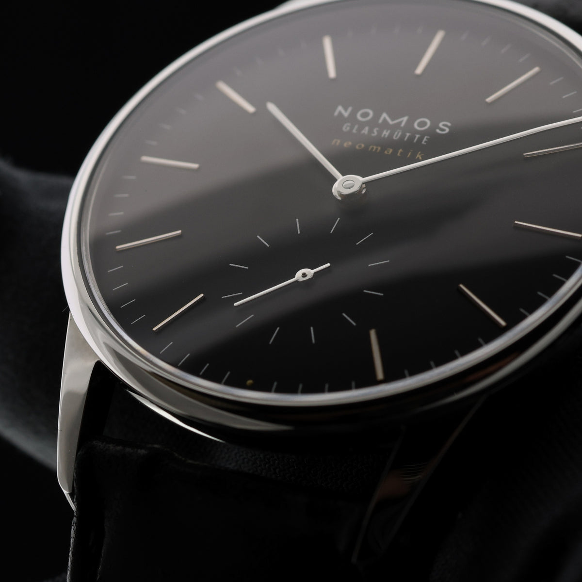 Nomos Orion Neomatik 39, New Black, Ref. 346, 08-2024, B+P