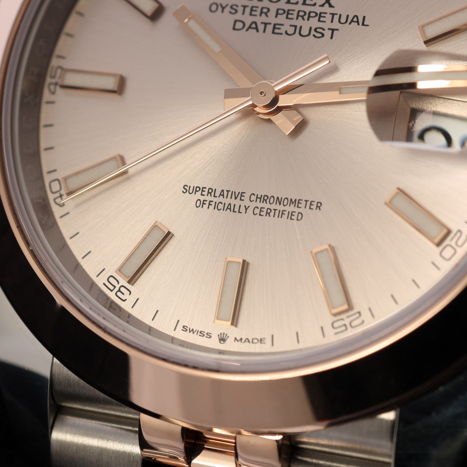 Rolex Datejust 41, Sundust Dial, Jubilee, Ref. 126301, 12-2021, B+P