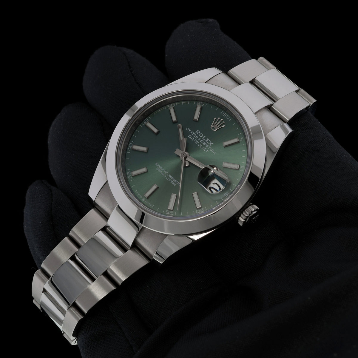 Rolex Datejust 41, Green Dial, Oyster, LC100, Ref. 126300, 2024, B+P