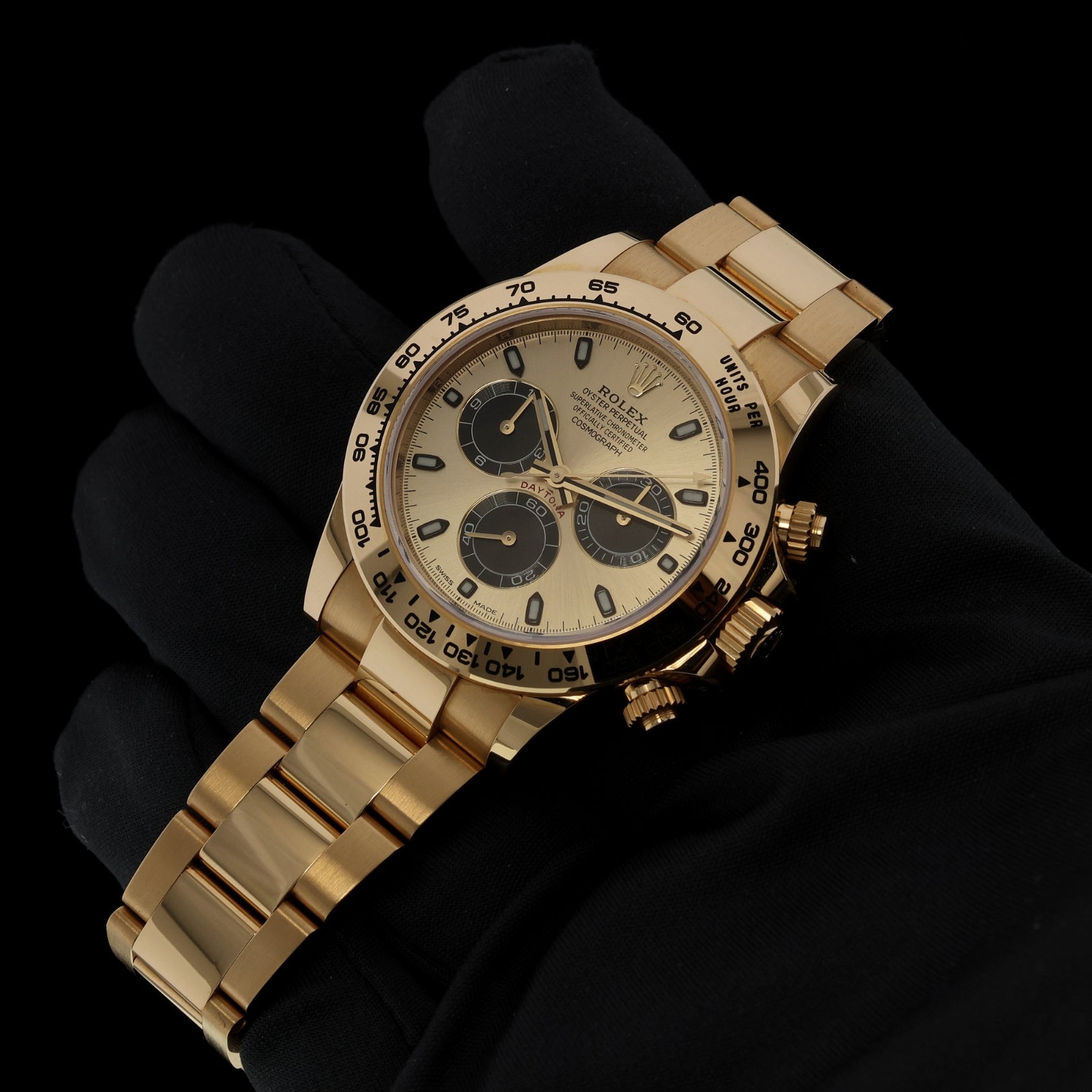 Rolex Daytona Cosmograph, Gelbgold, Gold Dial, Ref. 116508, 2022, B+P