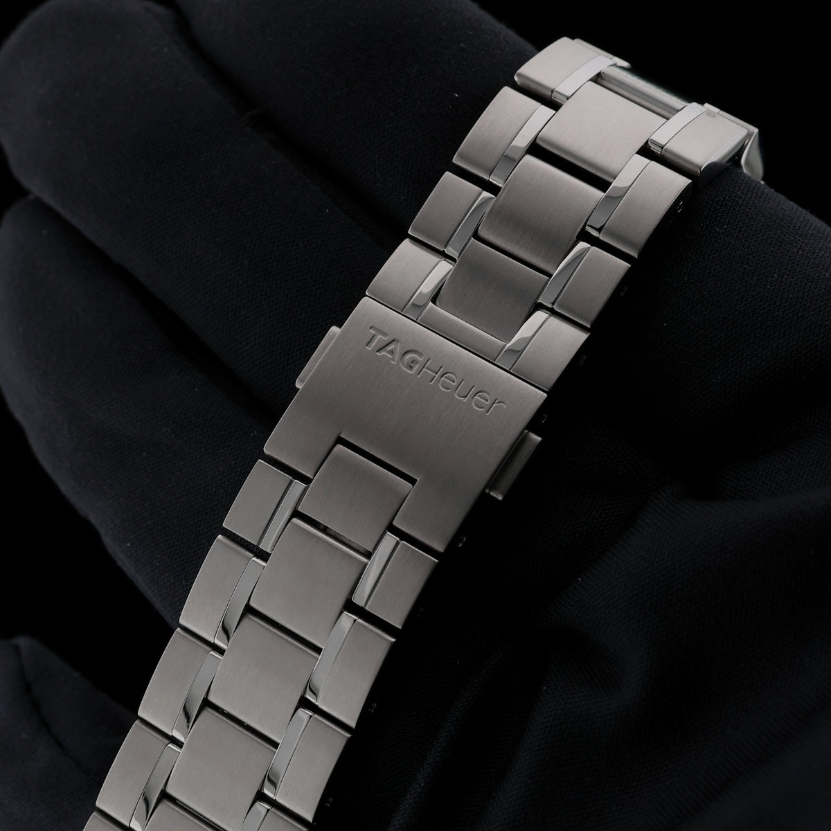 TAG Heuer Carrera Calibre 16, 43mm, Stahlband, Ref. CV2A10.BA0796, 10-2011, B+P