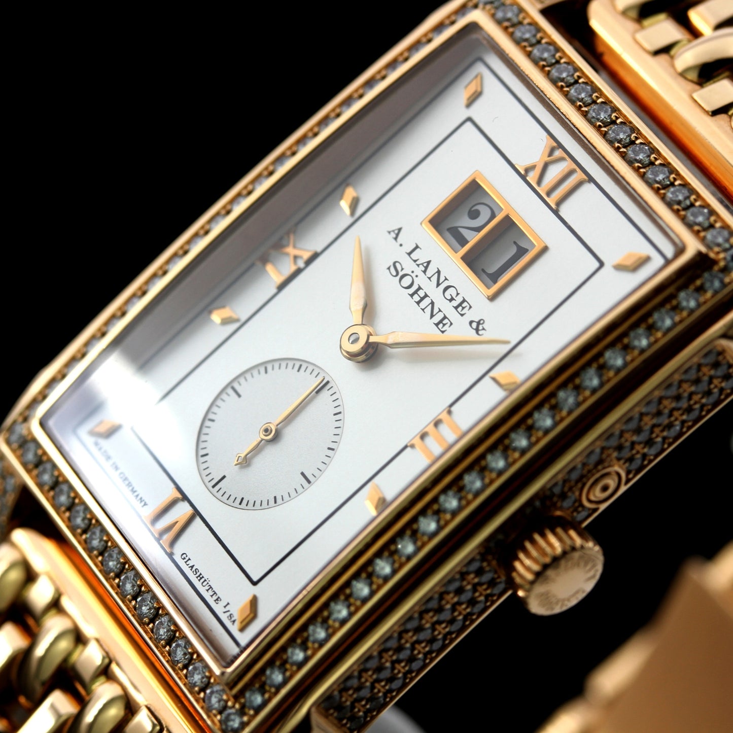A. Lange & Söhne Cabaret Diamonds Joaillerie, Rotgold, Goldband, 244 Brillanten, 44 x 27,5mm, Ref. 808.040, B+P