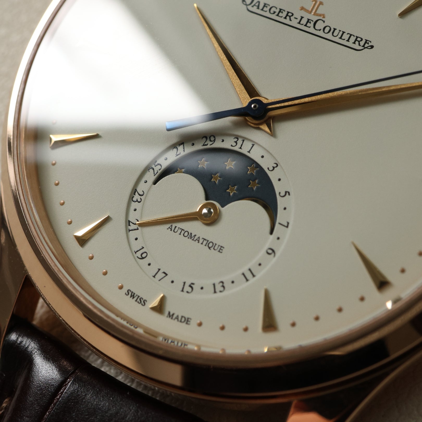 Jaeger-LeCoultre Master Ultra Thin Moon, Roségold, 39mm, Ref. Q1362520, 09-2024, B+P