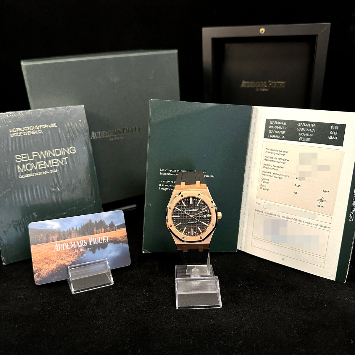 Audemars Piguet Royal Oak, Rosegold, Black Dial, Ref. 15400OR.OO.D002CR.01, 2015, B+P