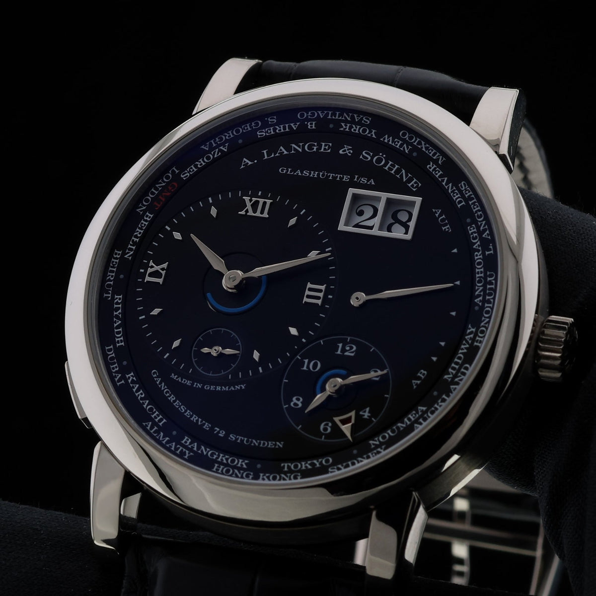 A. Lange & Söhne, Lange 1 Time Zone, Weissgold, Black Dial, Ref. 136.029, 2022, B+P - LUXUHRIA