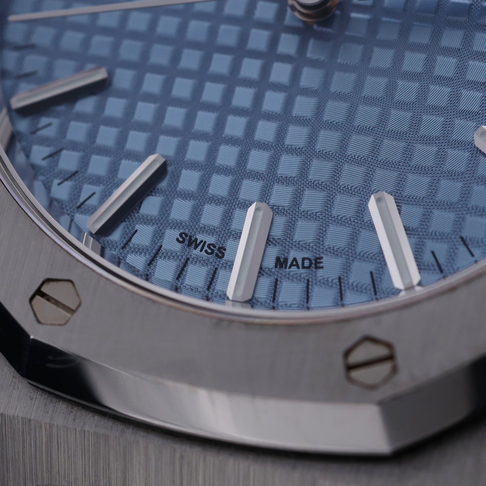 Audemars Piguet Royal Oak Selfwinding, Ice Blue Dial, 37mm, Ref. 15550ST.OO.1356ST.08, 2024, B+P - LUXUHRIA