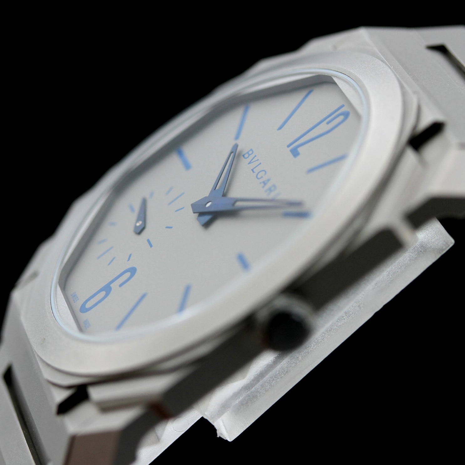 Bulgari Octa Finissimo, limited 1 out of 200, Ref. 102945, 2019, B+P - LUXUHRIA
