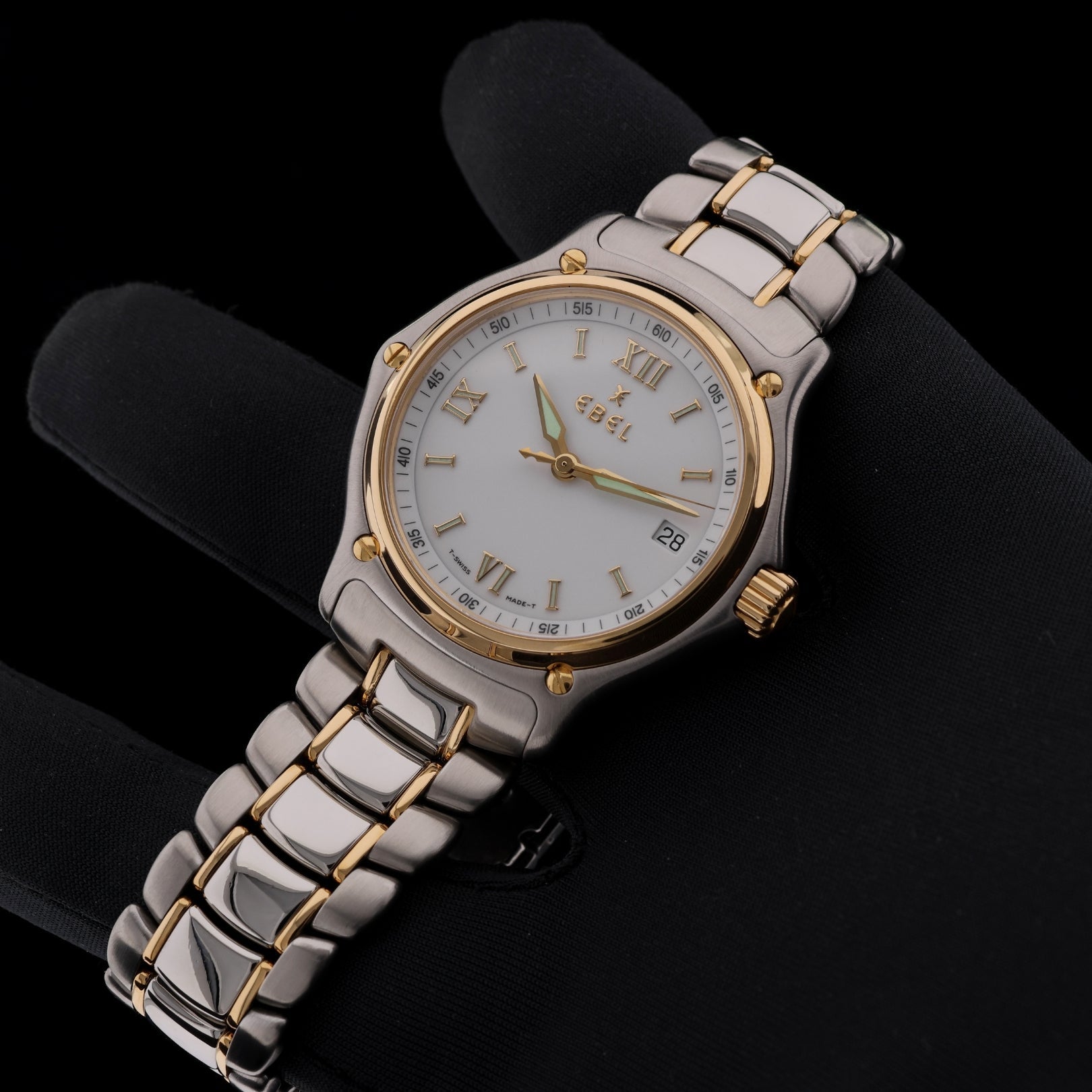 Ebel 1911 Medium, Stahl/Gold, 18kt. Gelbgold, Quarz, Ref. 1187241, ohne B+P - LUXUHRIA