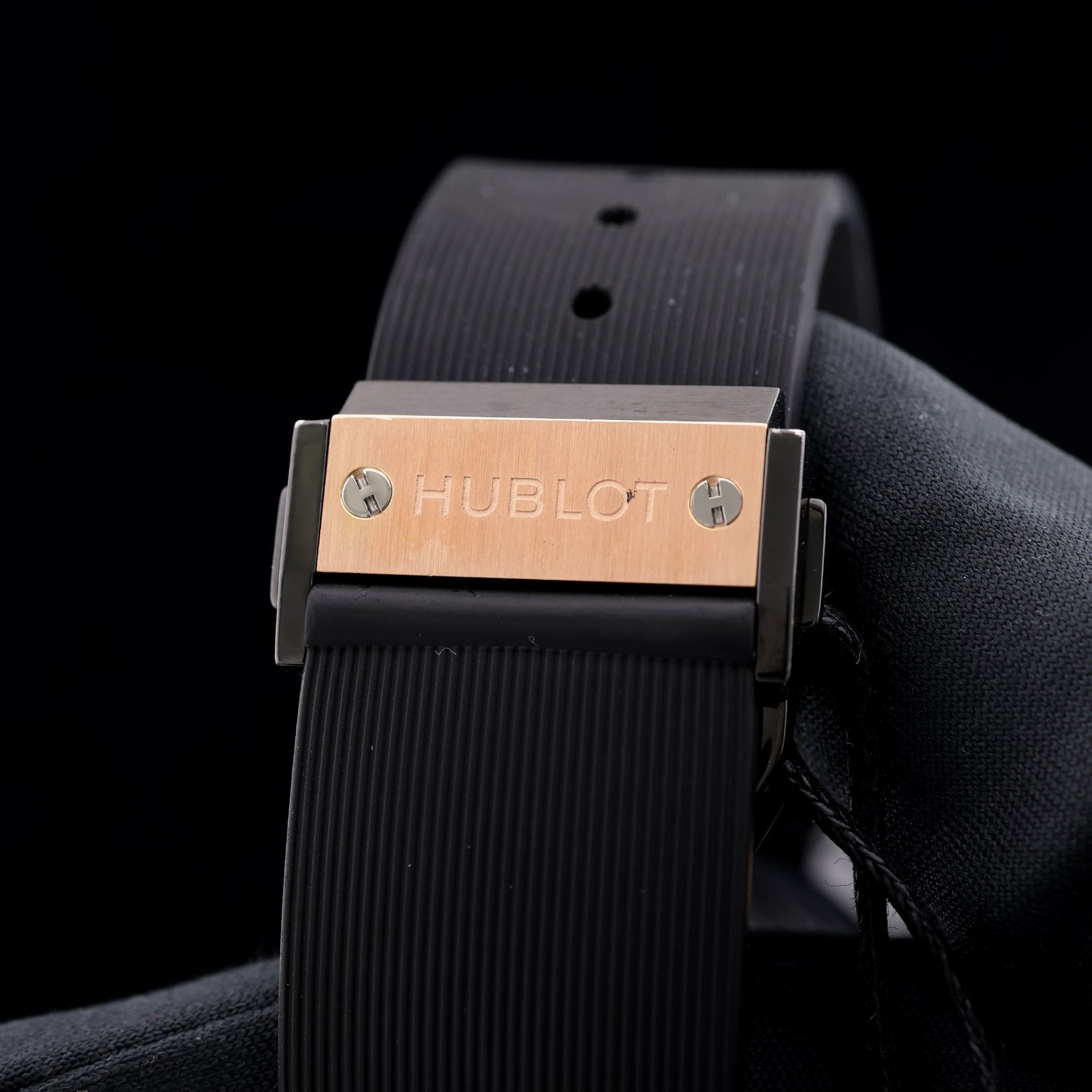 Hublot Classic Fusion Chronograph 42 mm, Keramik, Ref. 541.CO.1780.RX, B+P - LUXUHRIA