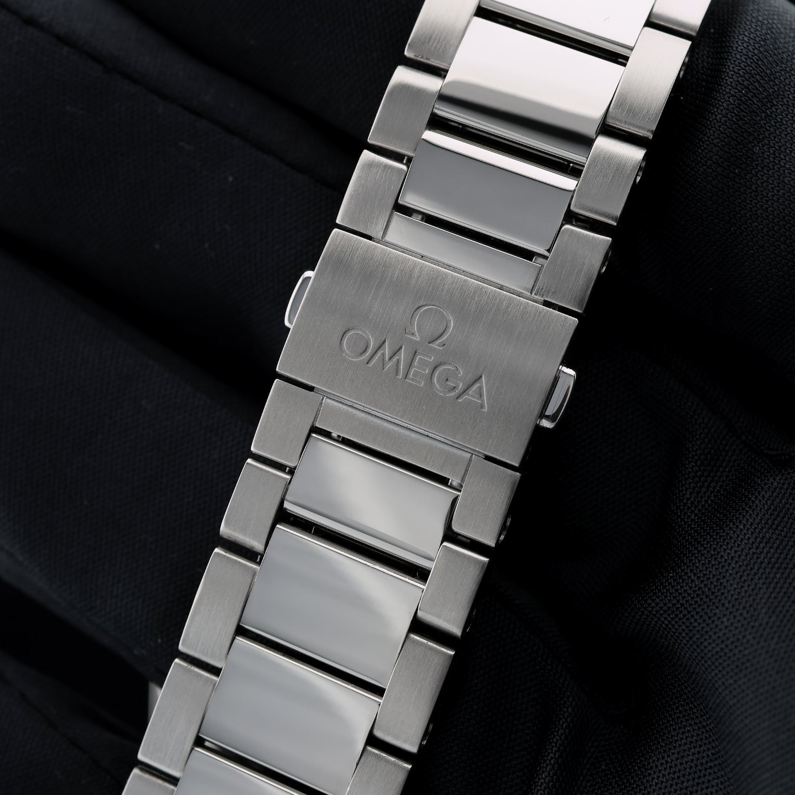 Omega Seamaster Aqua Terra 150m, Teak Blau, 41mm, Ref. 220.10.41.21.03.001, B+P - LUXUHRIA