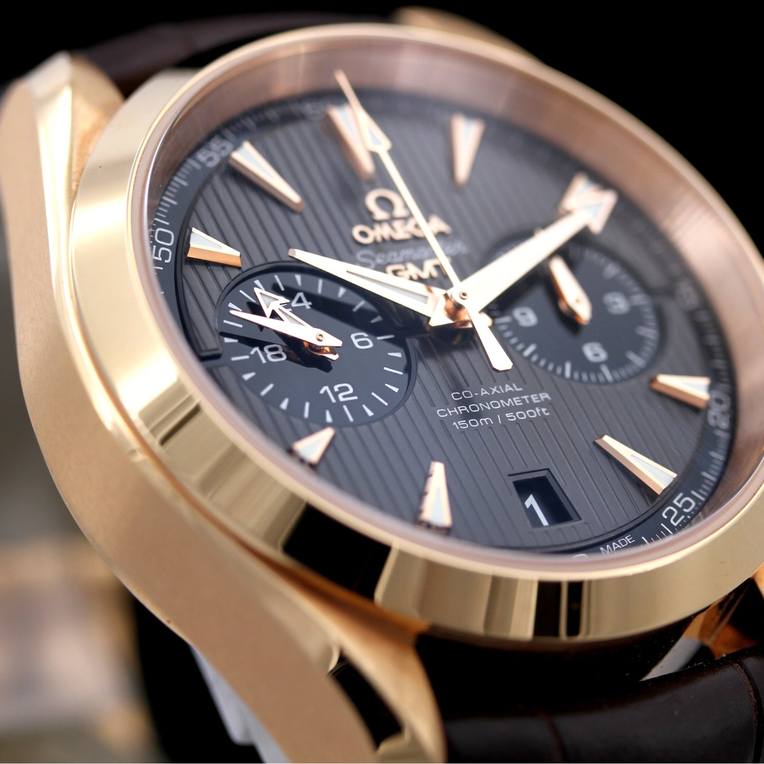 Omega Seamaster Aqua Terra 43mm, Rotgold, Ref. 231.53.43.52.06.001, B+P - LUXUHRIA
