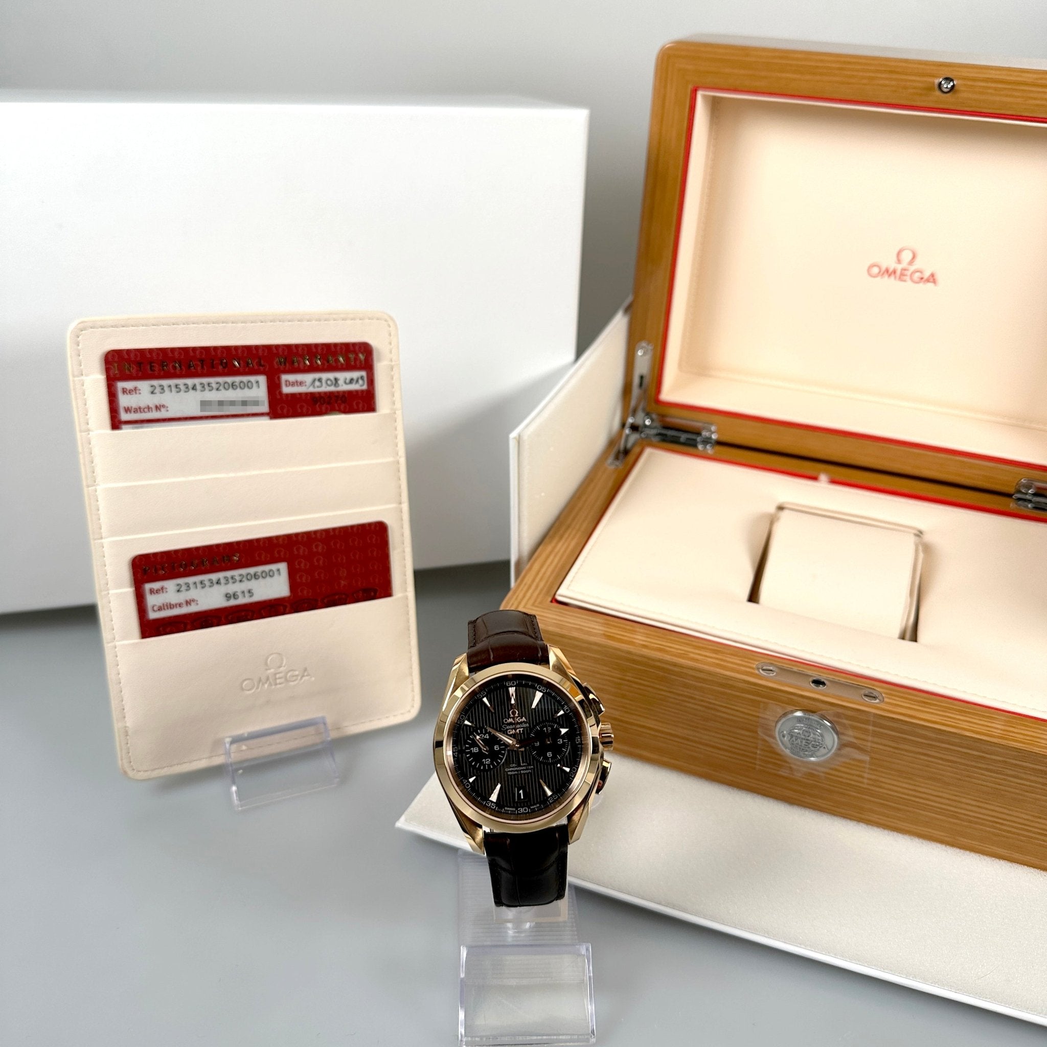 Omega Seamaster Aqua Terra 43mm, Rotgold, Ref. 231.53.43.52.06.001, B+P - LUXUHRIA