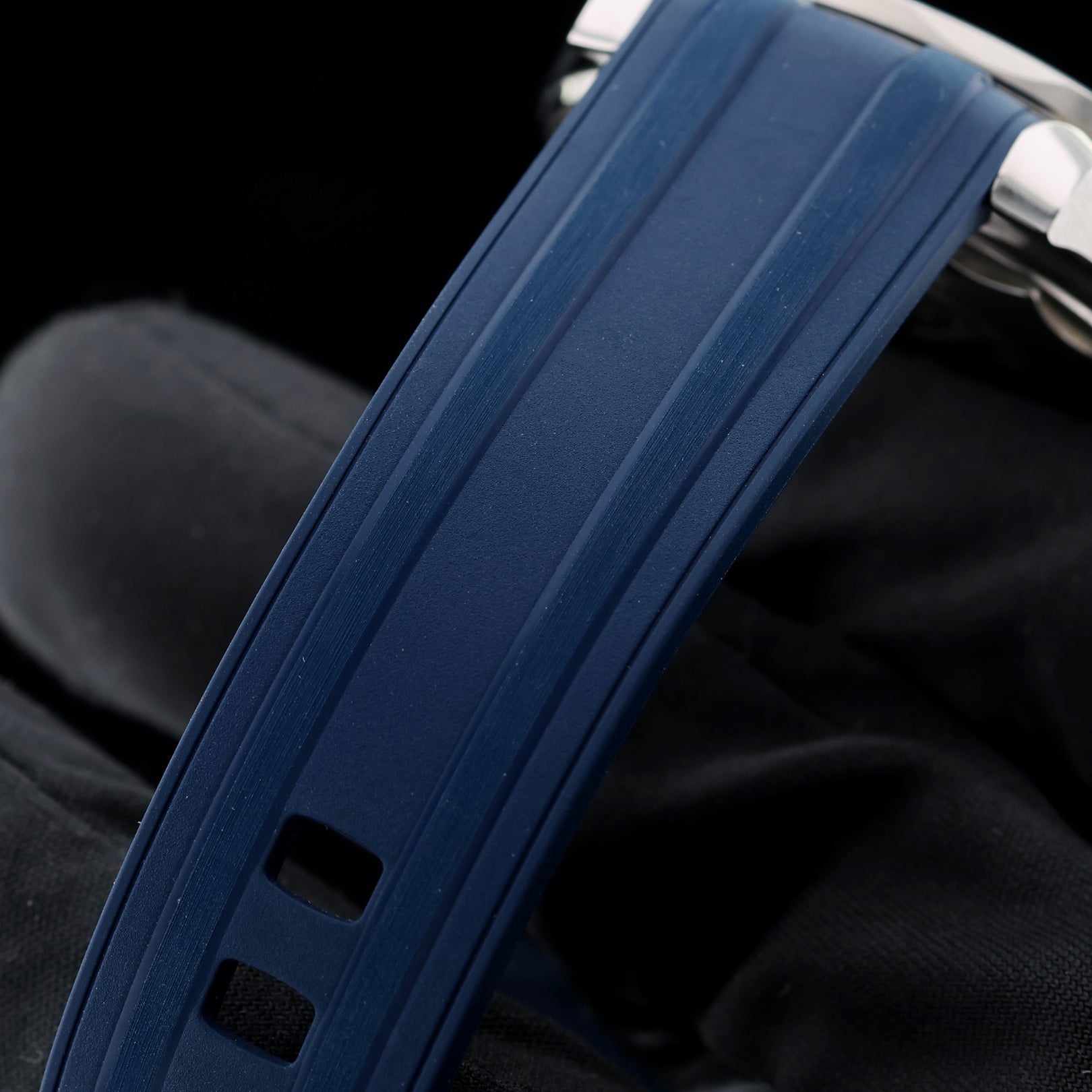 Omega Seamaster Diver 300M, "Summer Blue", Ref. 210.32.42.20.03.002, 2024. B+P - LUXUHRIA