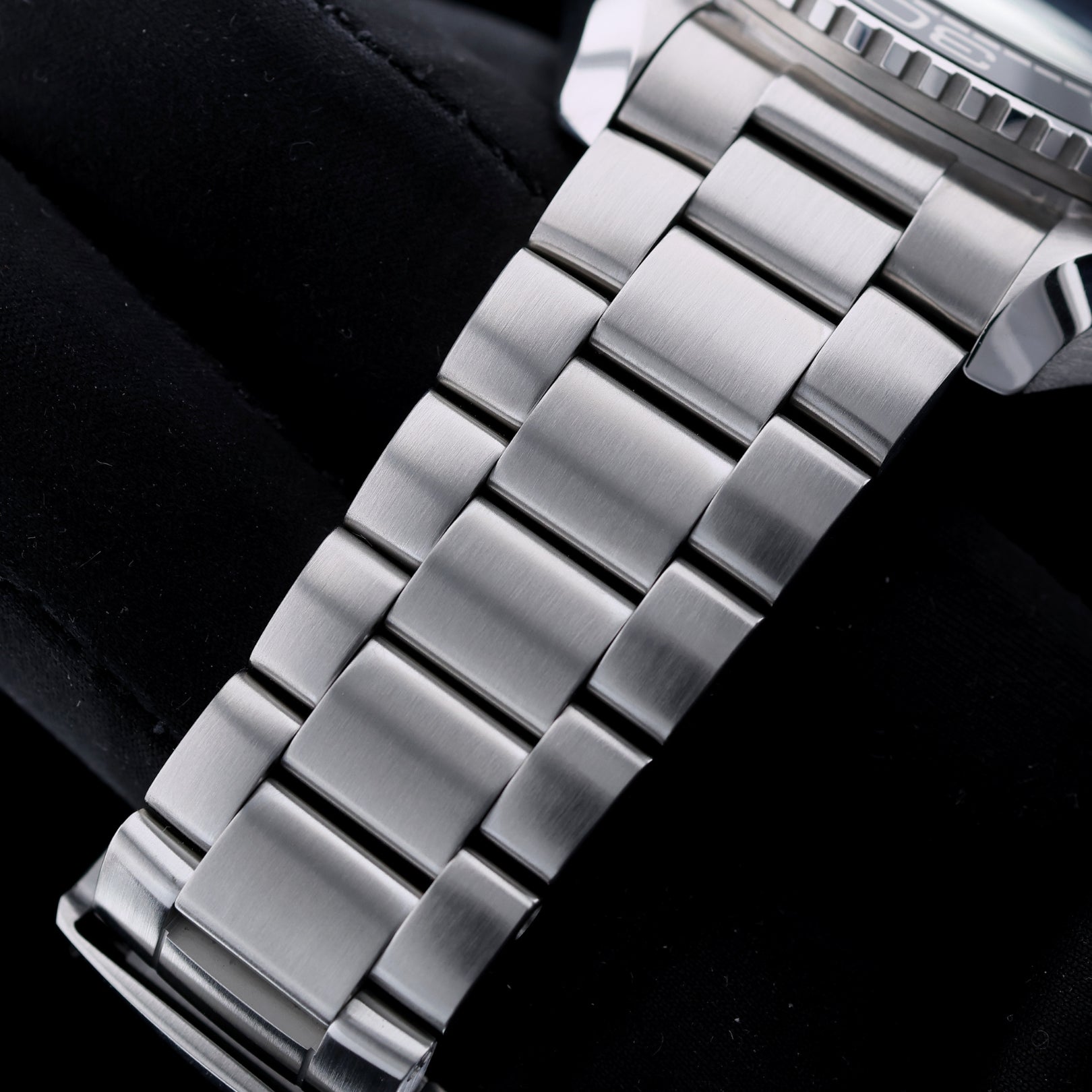 Omega Seamaster Planet Ocean 600 m Co - Axial Master, 43.5 mm, Ref. 215.30.44.21.01.001, 12 - 2023, B+P - LUXUHRIA