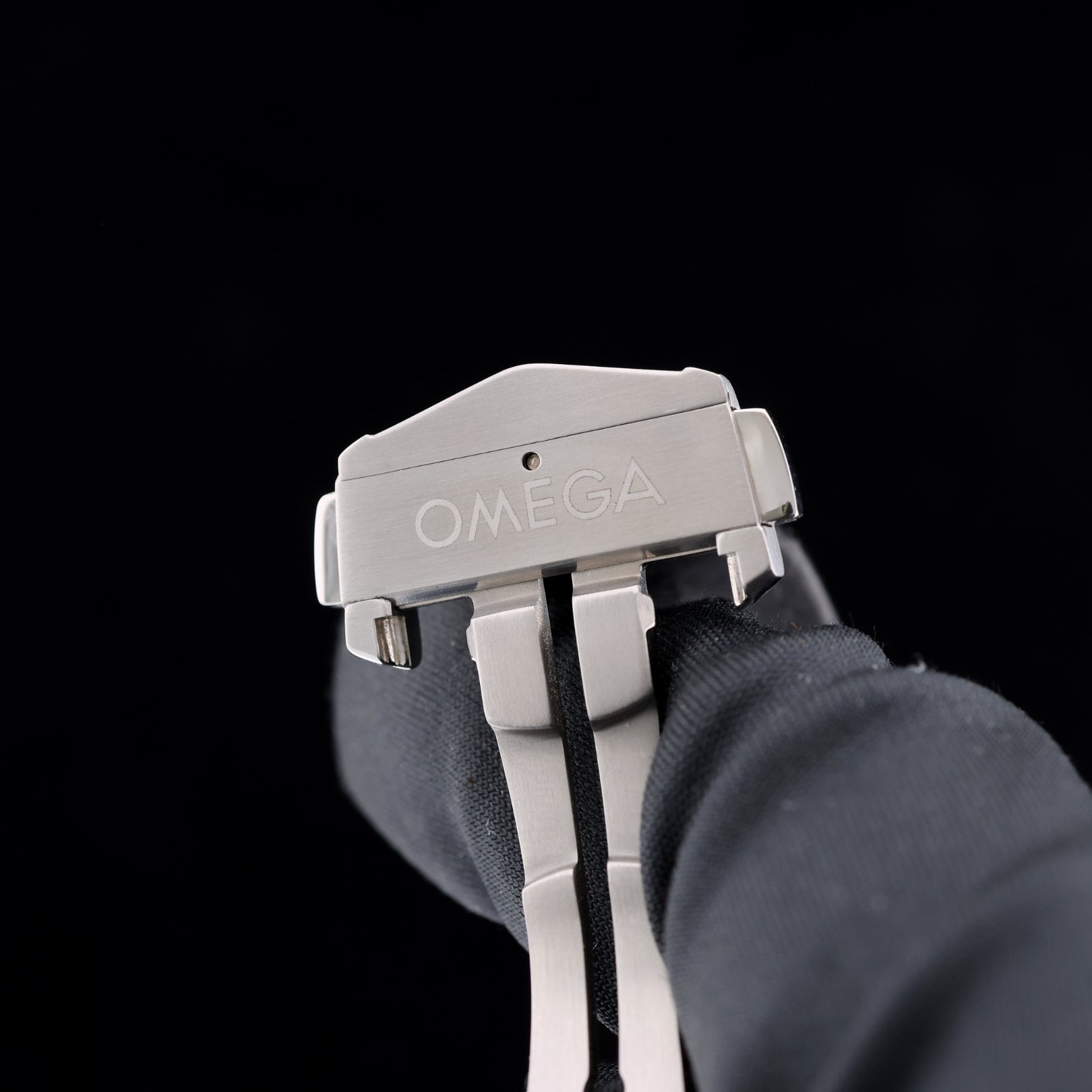 Omega Speedmaster Racing Chrono 44.25mm, White Dial, Ref. 329.33.44.51.04.001, B+P - LUXUHRIA