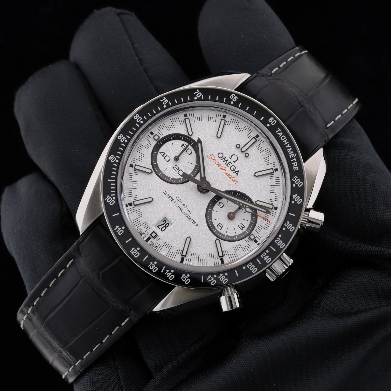 Omega Speedmaster Racing Chrono 44.25mm, White Dial, Ref. 329.33.44.51.04.001, B+P - LUXUHRIA