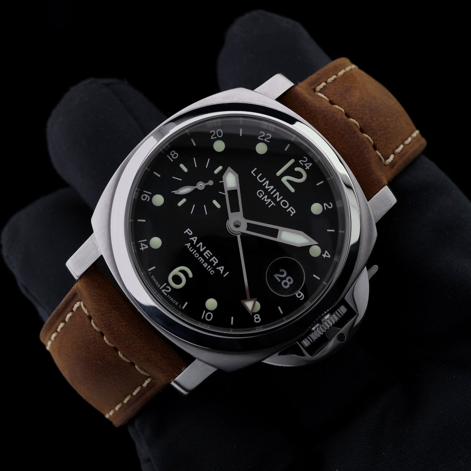 Panerai Luminor GMT Automatic, Edelstahl, Ref. PAM00160, mit Box & Bucherer Zertifikat - LUXUHRIA