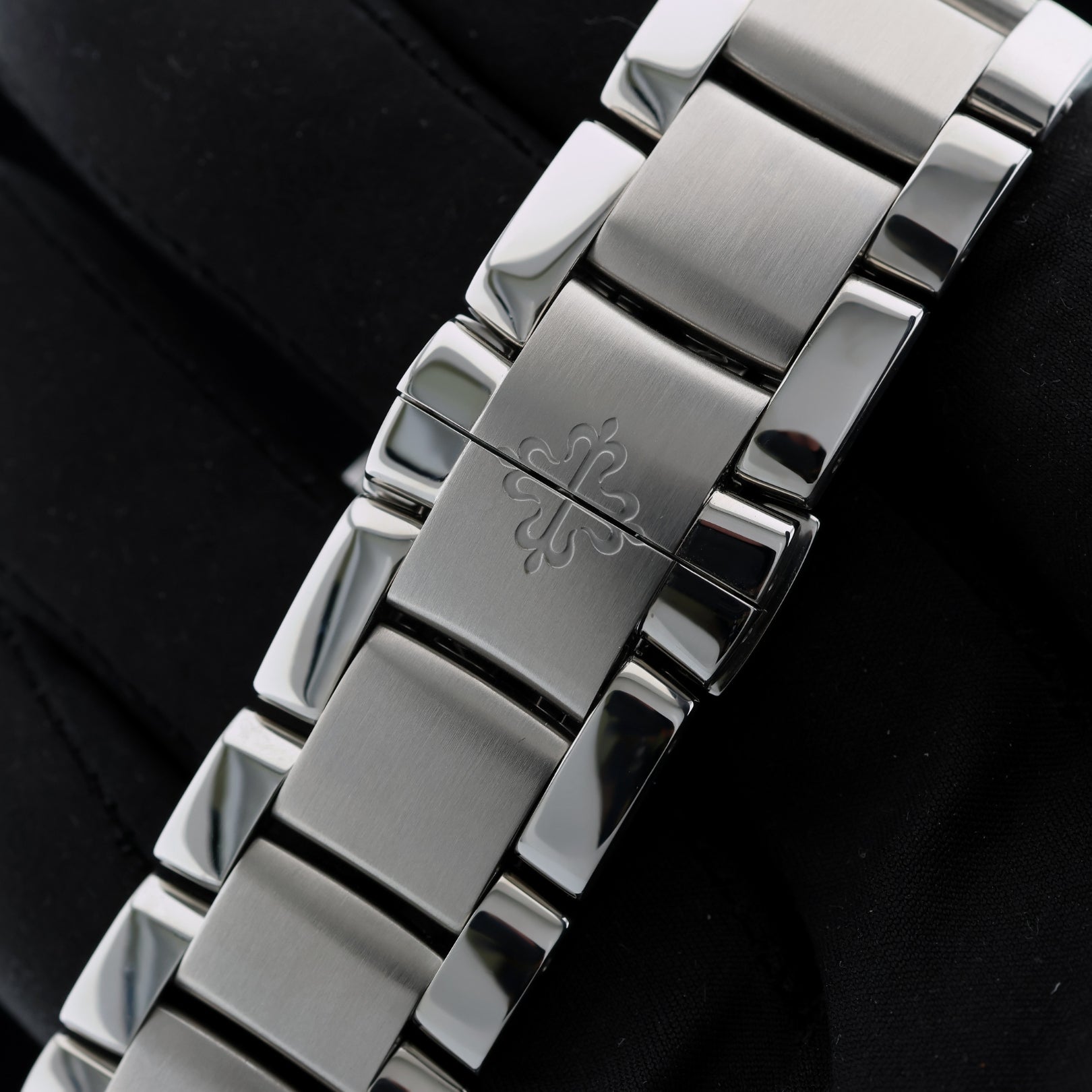 Patek Philippe Aquanaut, Edelstahl, LC - 100, Ref. 5167A - 001, mit Ursprungszeugnis & Box - LUXUHRIA