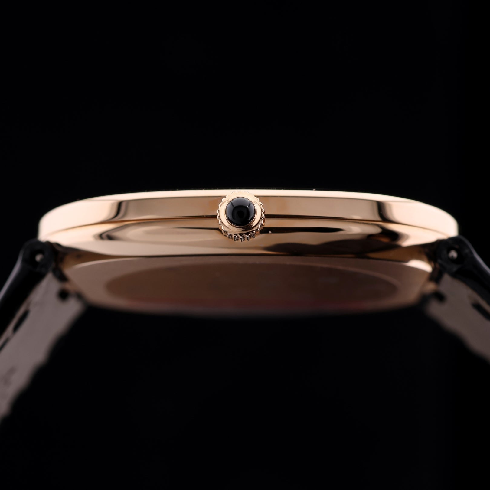 Patek Philippe Golden Ellipse, Rosegold, 34,5x39,5 mm, Erstkaufrechnung, Ref. 5738R - 001, 03 - 2024, B+P - LUXUHRIA