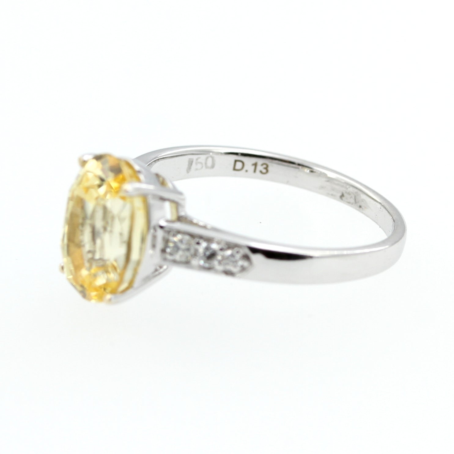 Ring »Saphir Yellow« ca.3.68ct in 18ct. Weißgold gefasst mit 0,11ct. Diamantbesatz, IGI-Zert., RG 53 - LUXUHRIA