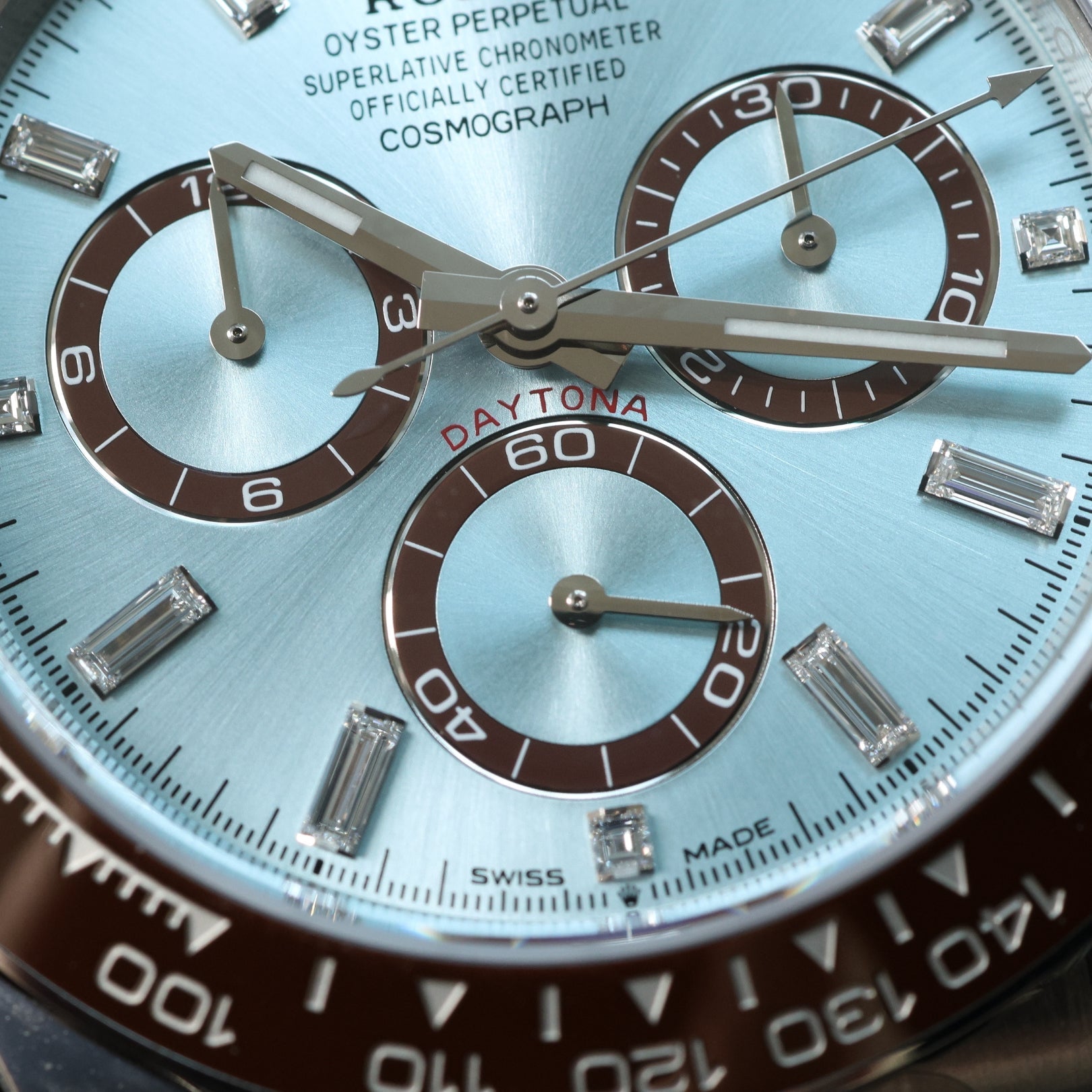 Rolex Cosmograph Daytona Platin, Baguette Diamonds, Ice Blue Dial, Fullsticker, Ref. 126506, 2025, B+P - LUXUHRIA