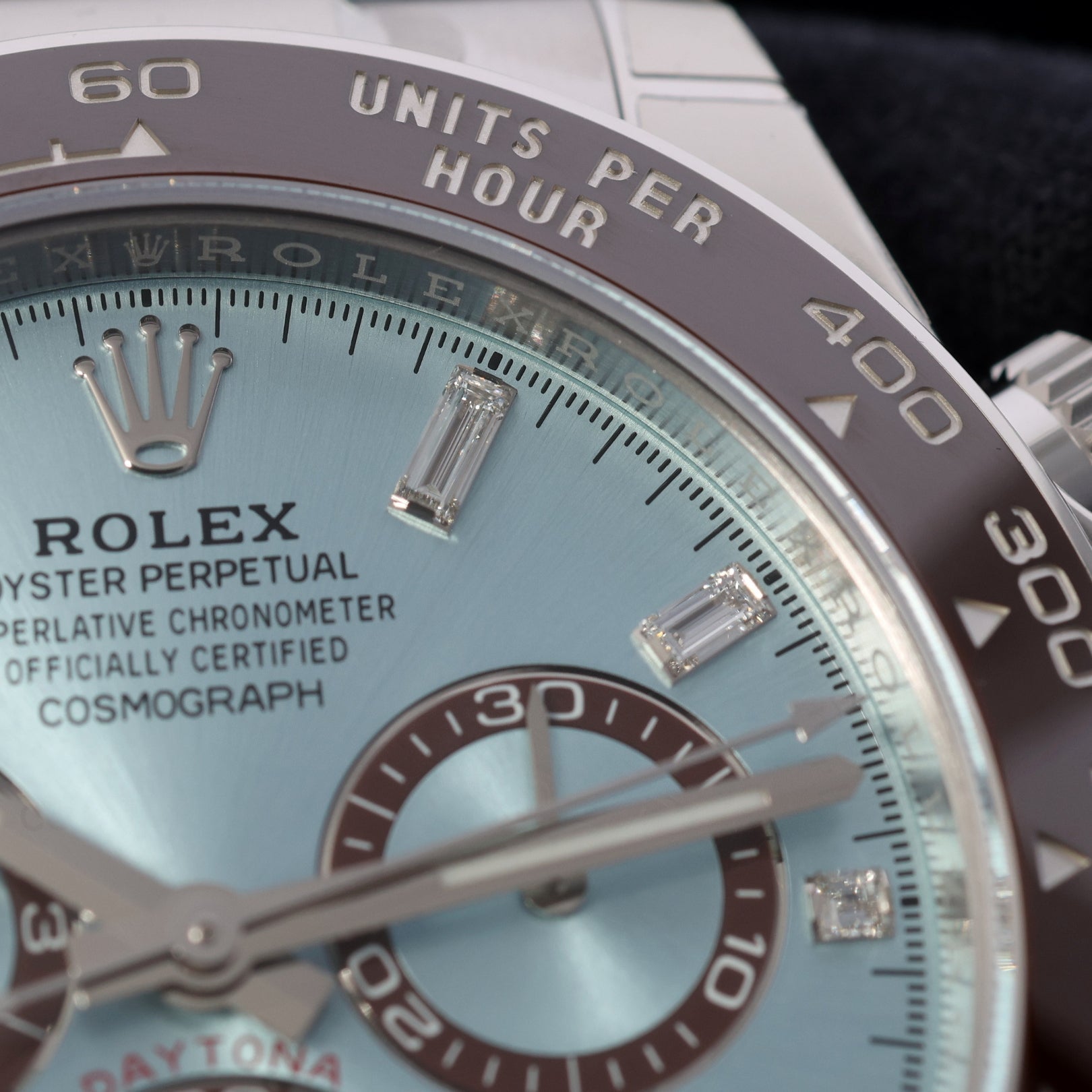 Rolex Cosmograph Daytona Platin, Baguette Diamonds, Ice Blue Dial, Fullsticker, Ref. 126506, 2025, B+P - LUXUHRIA