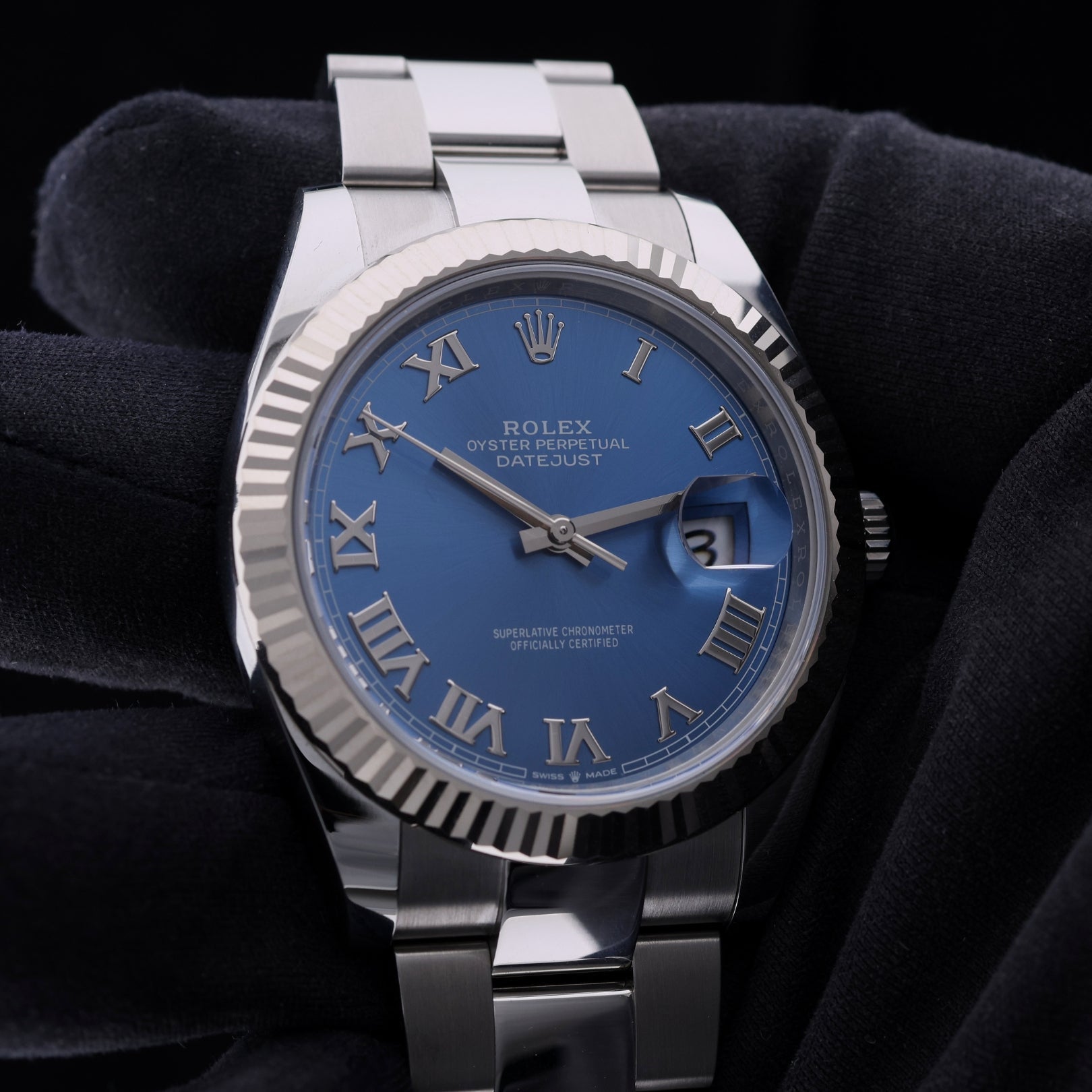 Rolex Datejust 41, Azurroblau Zifferblatt, Oyster, Ref. 126334, 2025, B+P - LUXUHRIA