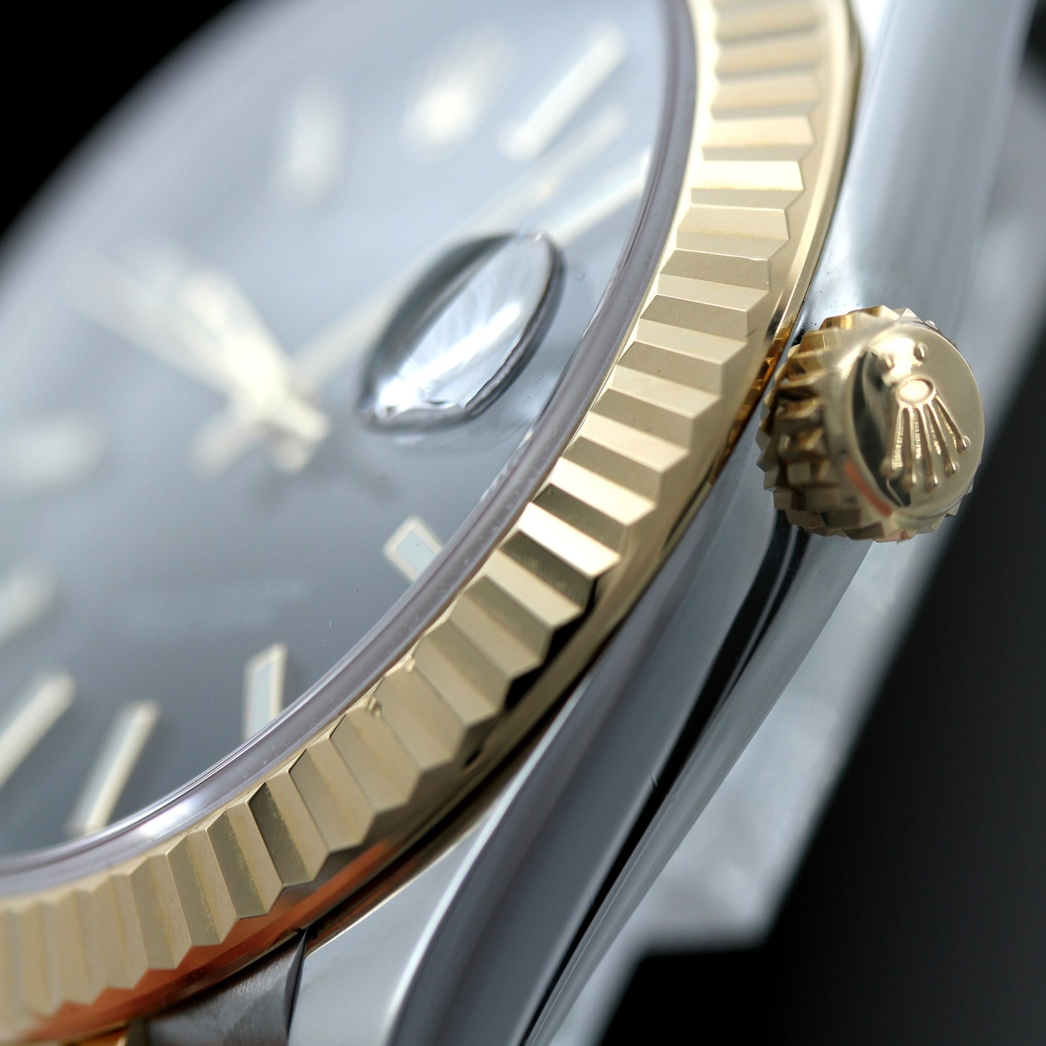 Rolex Datejust 41, Bicolor Gold/Stahl, Jubilee, schwarz Zifferblatt, Ref. 126333, B+P - LUXUHRIA