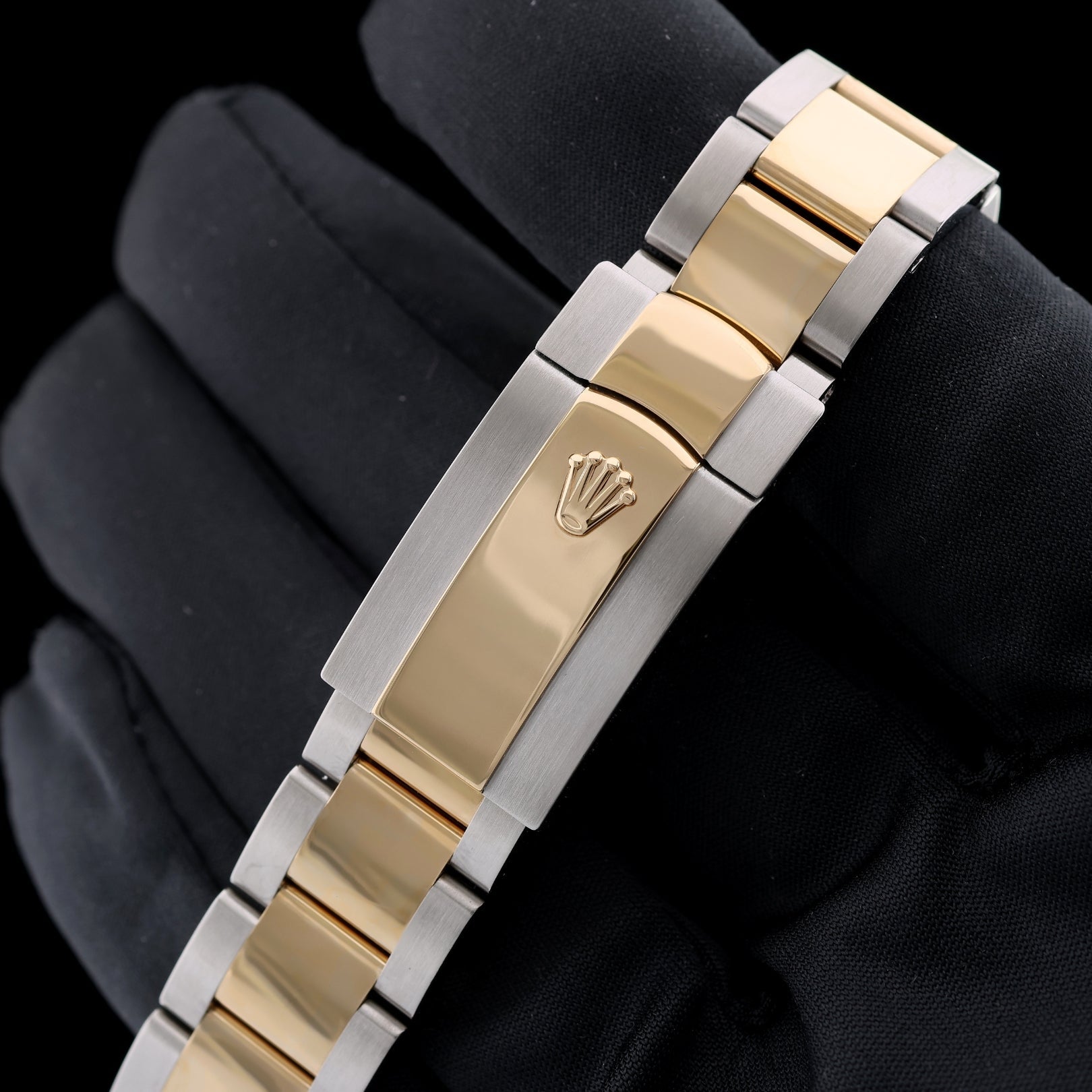 Rolex Datejust 41, Black DialRolesor Gelb, Gold/Edelstahl, Ref. 126303, 2021, B+P - LUXUHRIA