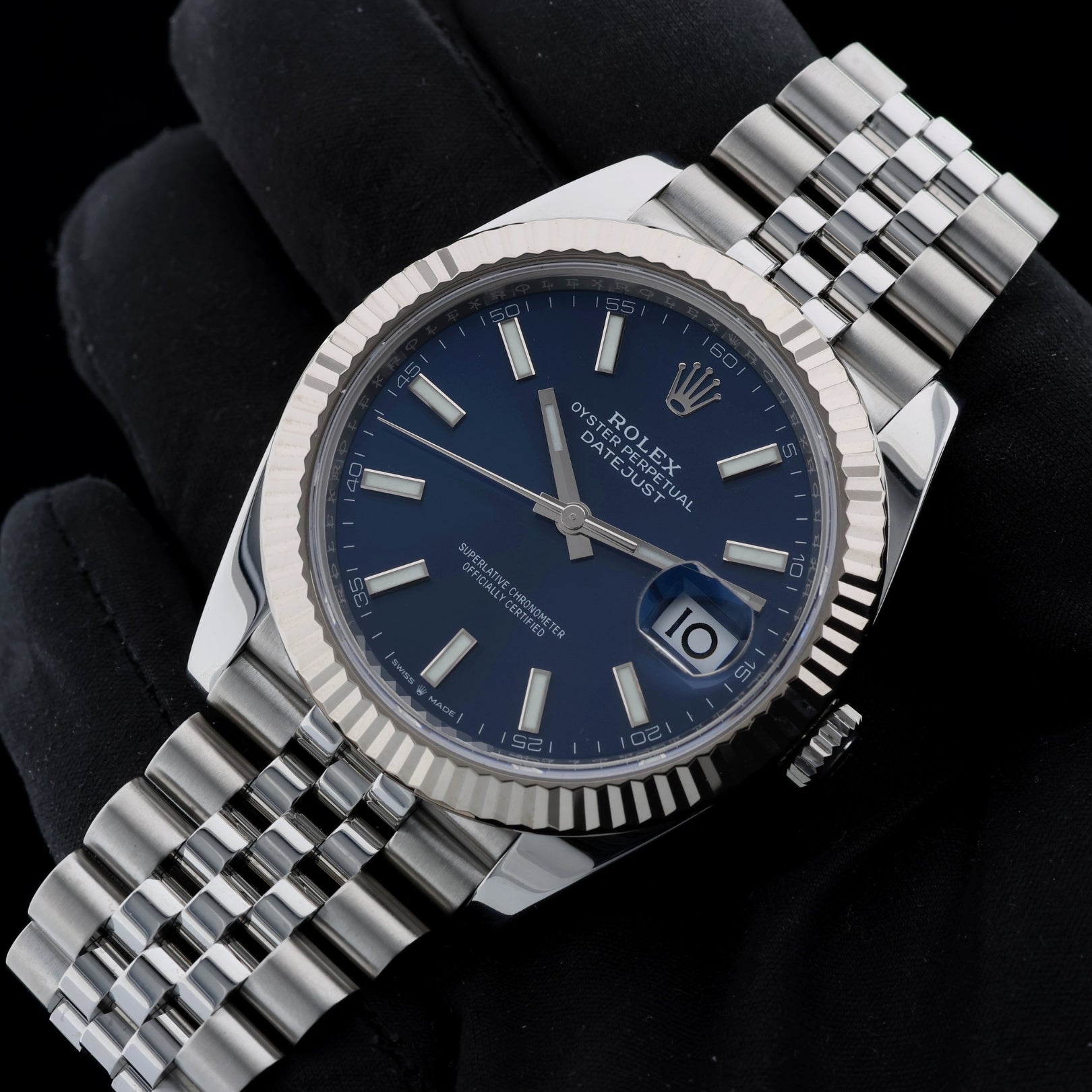 Rolex Datejust 41, blaues Zifferblatt, Jubilee, Ref. 126334, 07 - 2023, B+P - LUXUHRIA