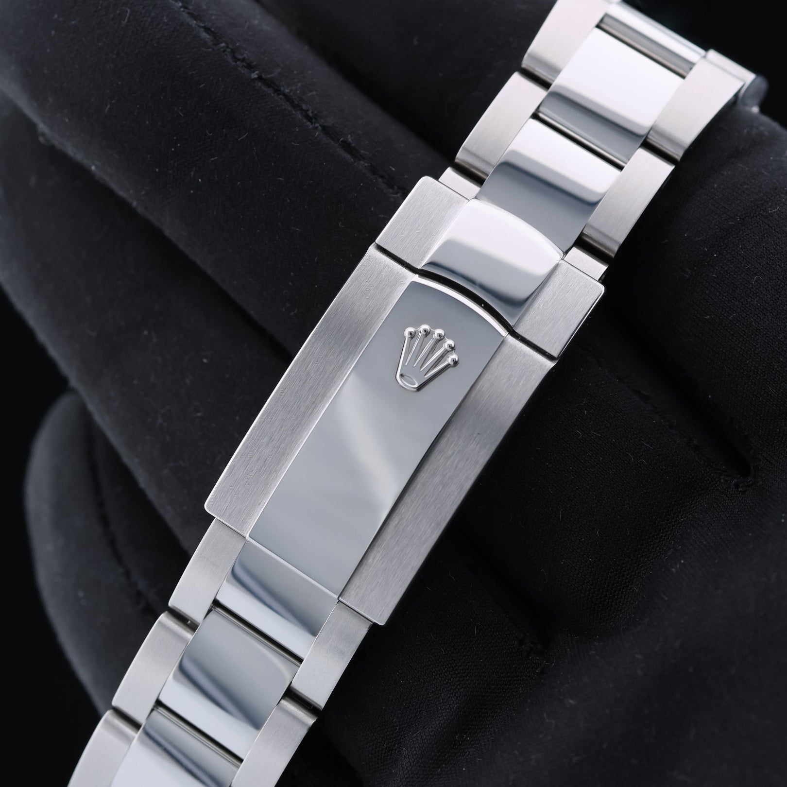 Rolex Datejust 41, blaues Zifferblatt, weissgold Lünette, 2022, Ref. 126334, B+P - LUXUHRIA