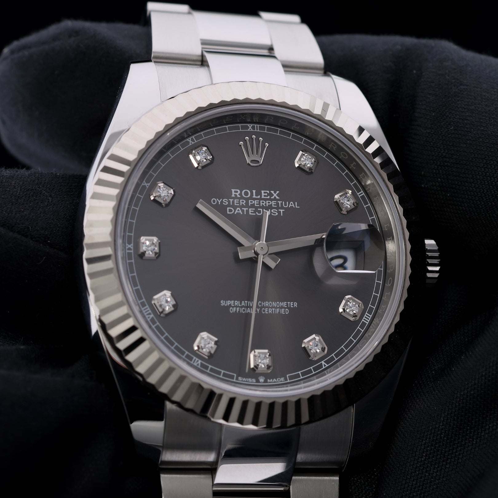 Rolex Datejust 41, Rhodium Brillant, Grau, Brillantbesetzt, Ref. 126334, B+P - LUXUHRIA
