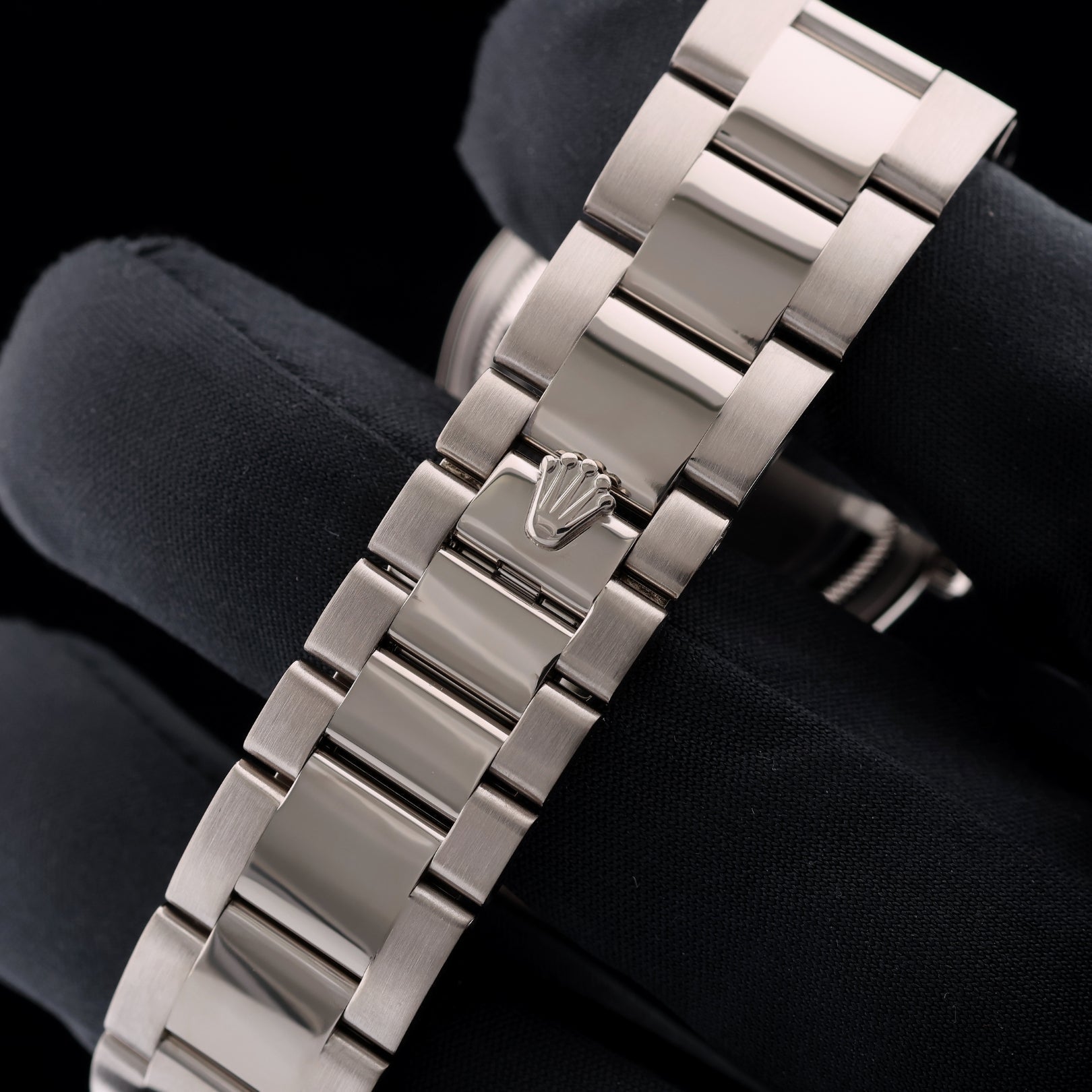 Rolex Day - Date 36, Whitegold, Silver Dial, Ref. 118239, mit Box+Rolex - Service - LUXUHRIA