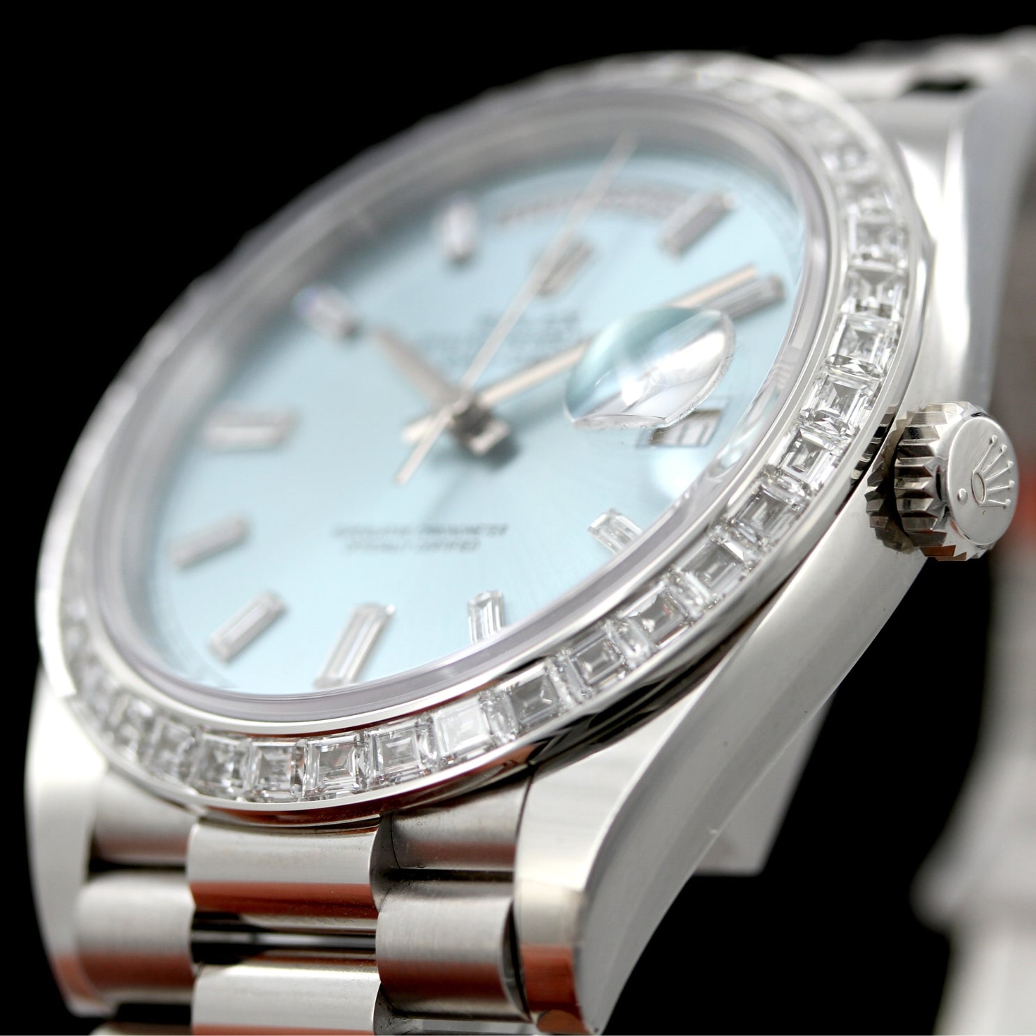 Rolex Day - Date 40, Platinum, Diamonds, Ref. 228396TBR, teilbeklebt, B+P - LUXUHRIA