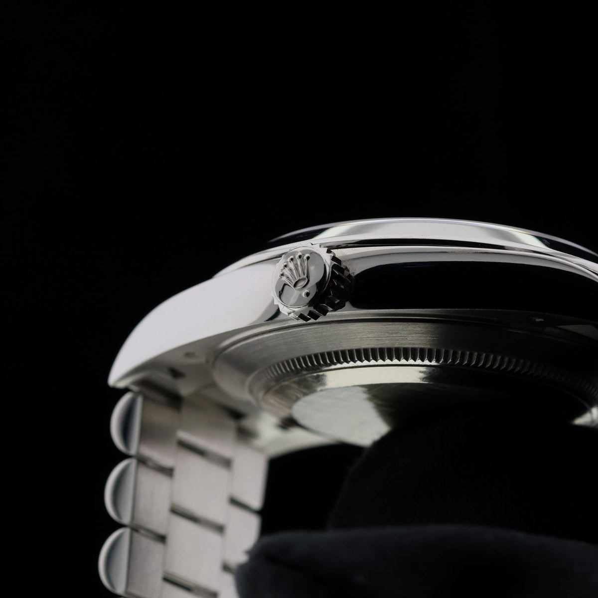 Rolex Day-Date 40, Platinum, Ice Blue Motif Dial, LC100, Ref. 228206, 11-2019, B+P - LUXUHRIA