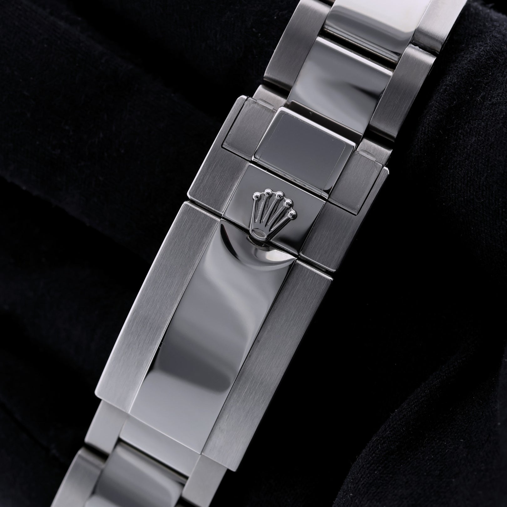 Rolex Daytona 40, White, "Panda Dial", 126500LN, 11 - 2024, B+P - LUXUHRIA