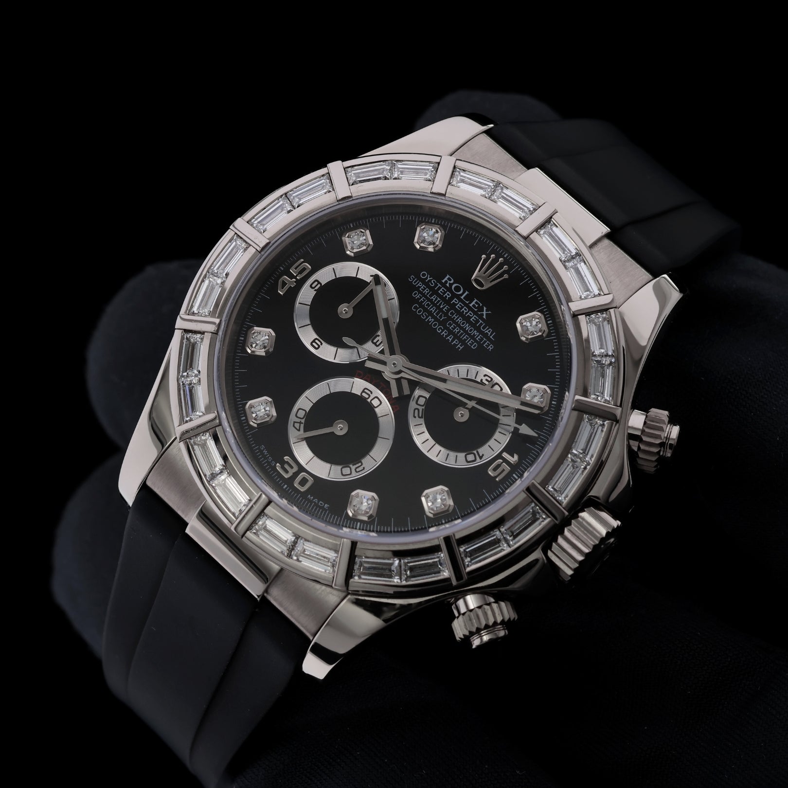 Rolex Daytona, Baguette Bezel Diamond Dial, Kautschuk - und Lederarmband, Service 2025, Ref. 116589BR, mit Box - LUXUHRIA