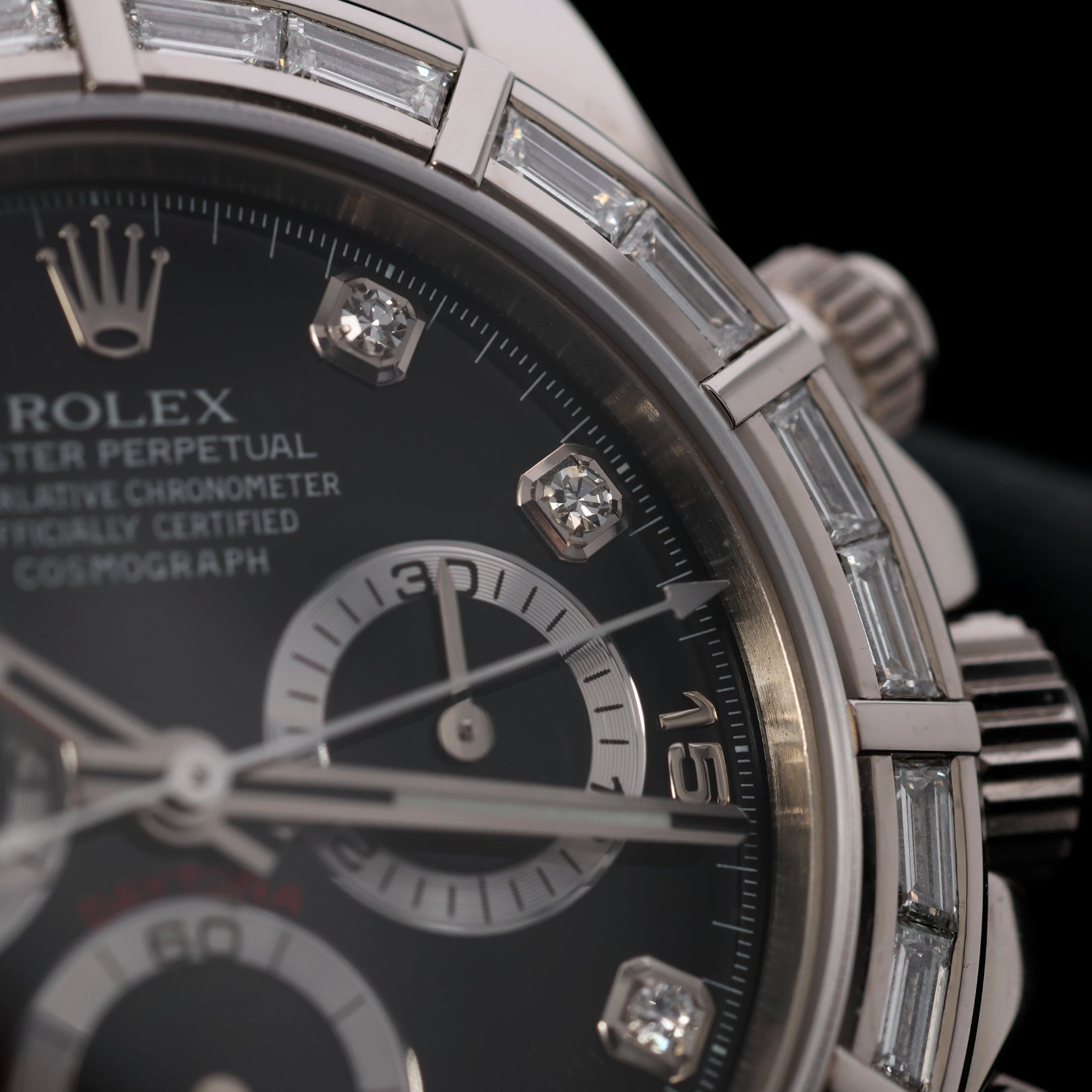 Rolex Daytona, Baguette Bezel Diamond Dial, Kautschuk - und Lederarmband, Service 2025, Ref. 116589BR, mit Box - LUXUHRIA