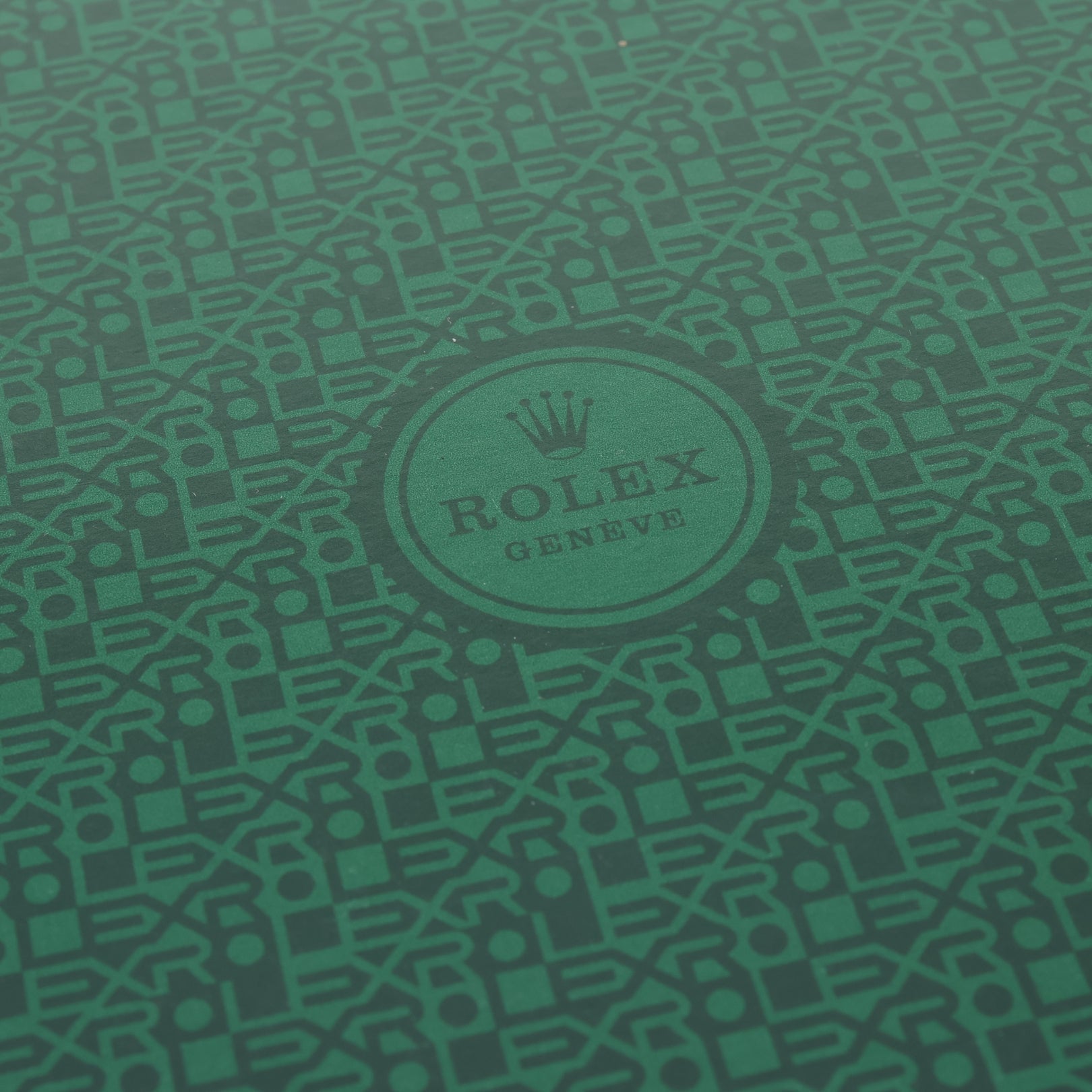 Rolex Daytona, Baguette Bezel Diamond Dial, Kautschuk - und Lederarmband, Service 2025, Ref. 116589BR, mit Box - LUXUHRIA