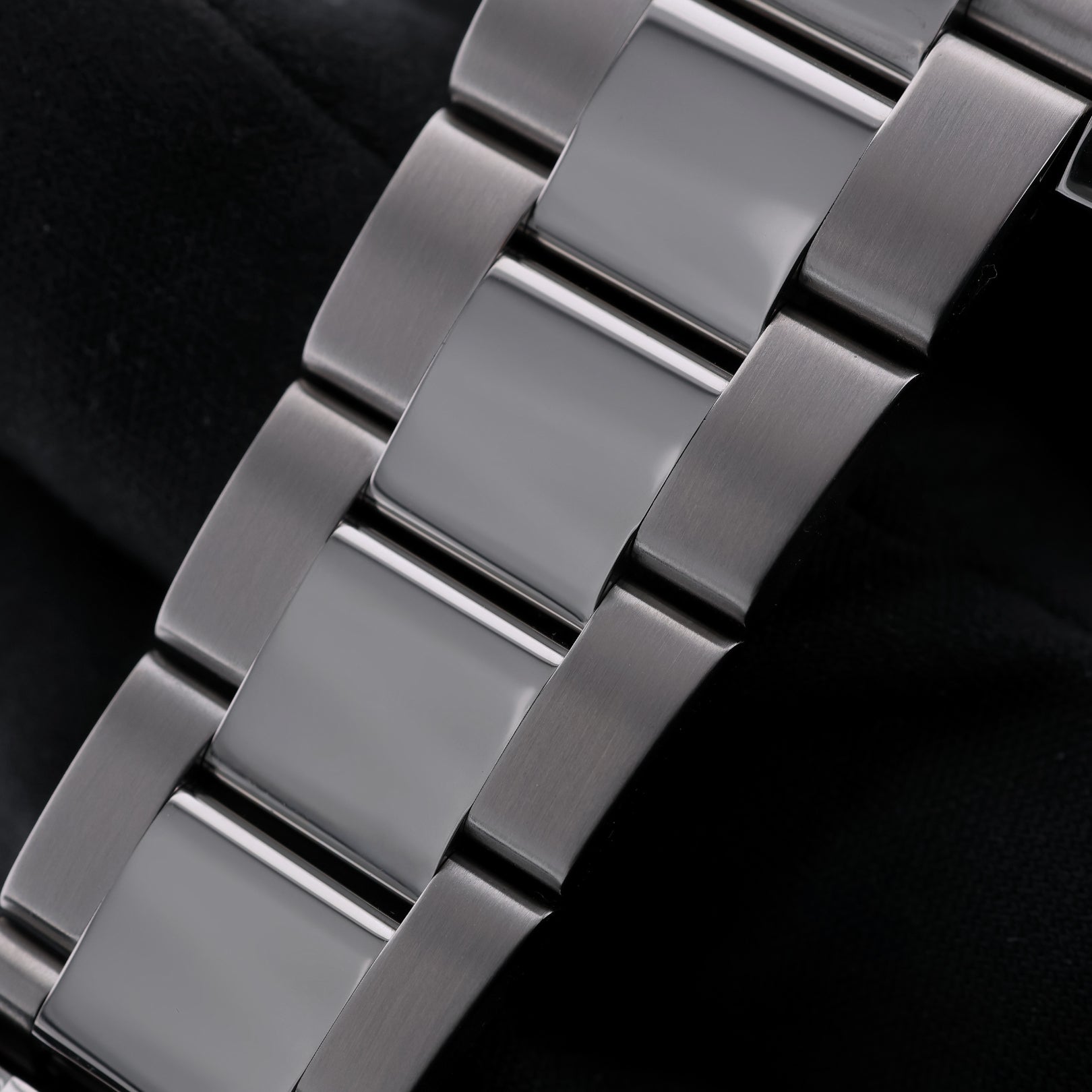 Rolex Milgauss, Black Dial, LC100, Edelstahl, Ref. 116400, 12 - 2007, B+P - LUXUHRIA