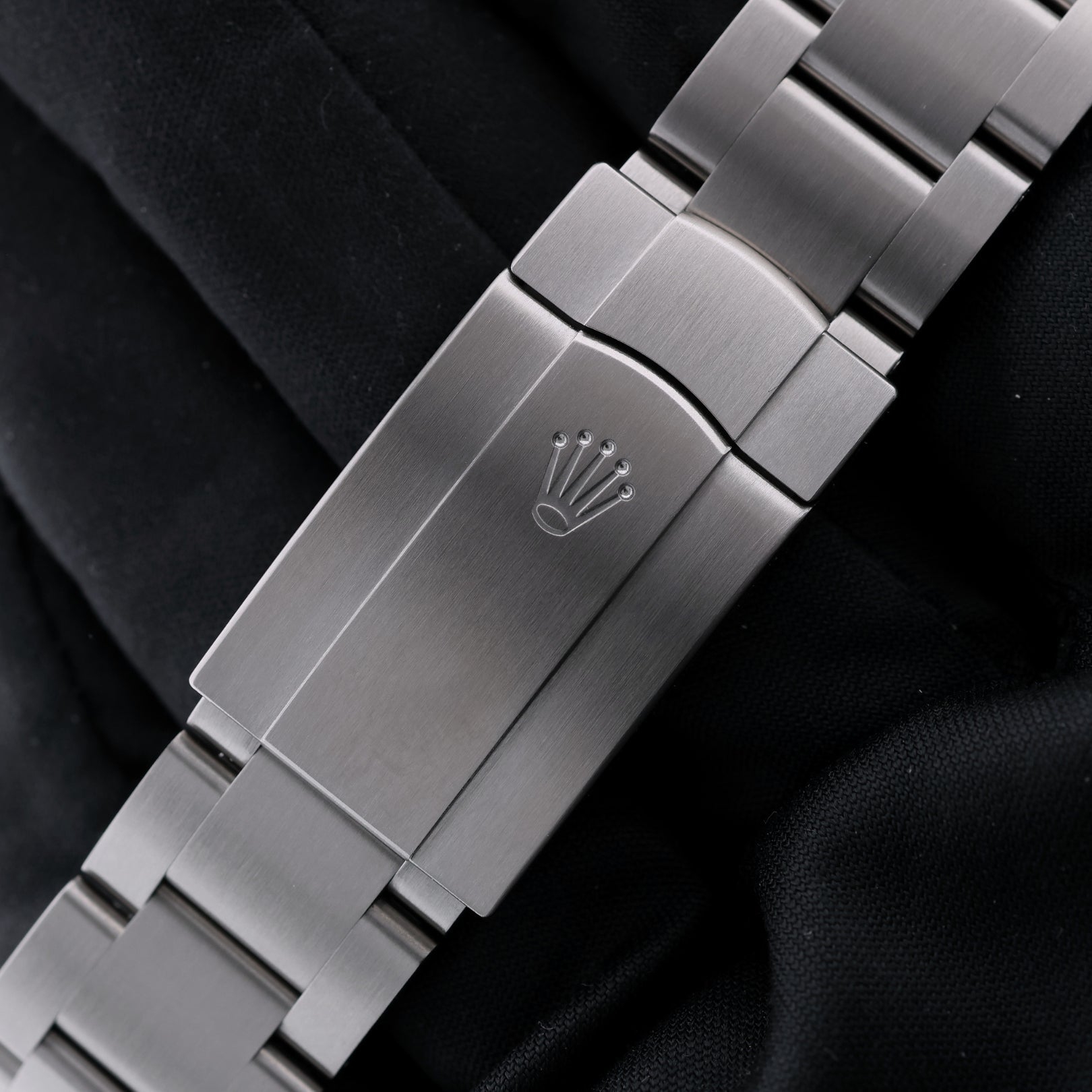 Rolex Oyster Perpetual 41, Beige Dial, ungetragen, Ref. 134300, 2025, B+P - LUXUHRIA