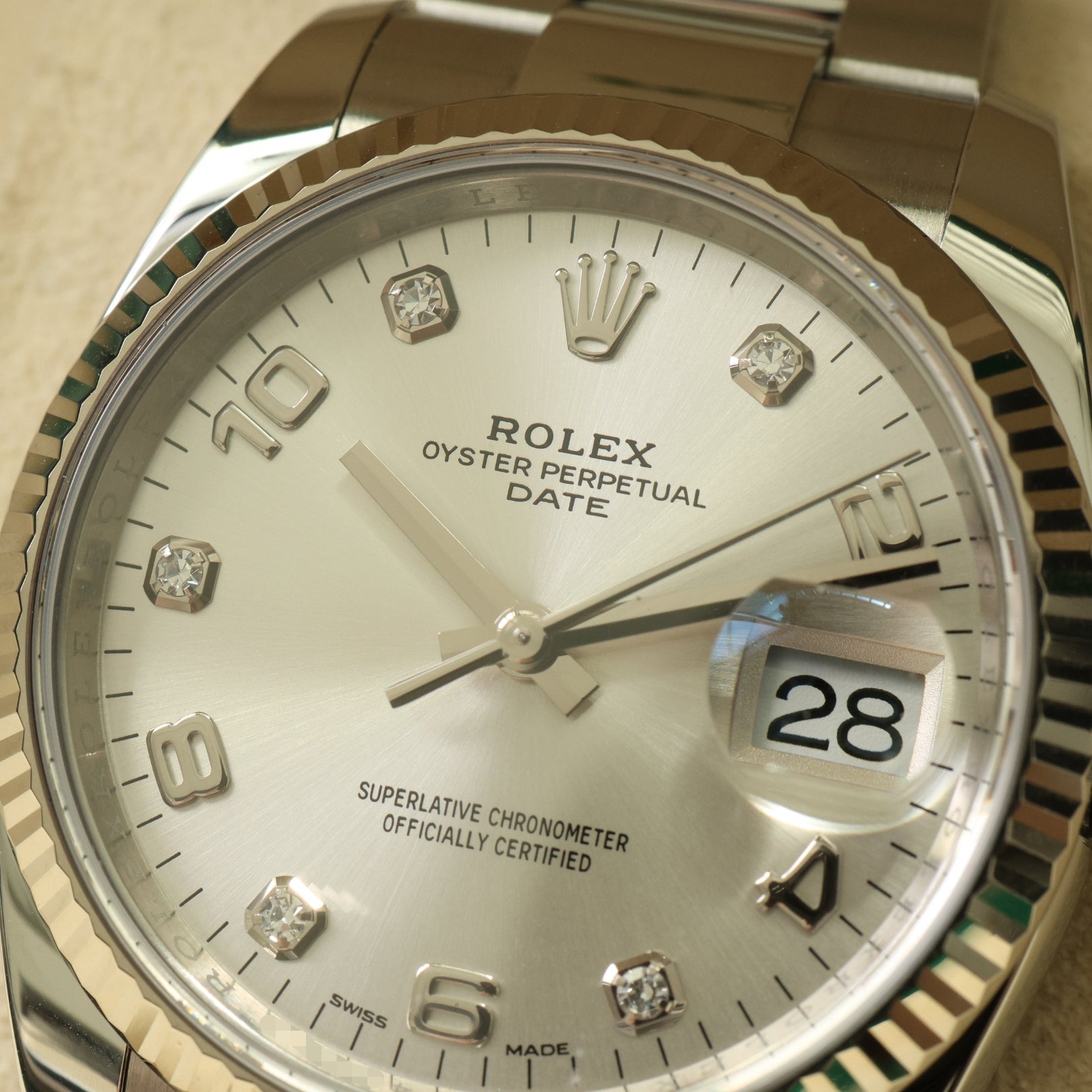 Rolex Oyster Perpetual Date, 34mm, Silver Diamond Dial, Ref. 115234, 05 - 2019, B+P - LUXUHRIA