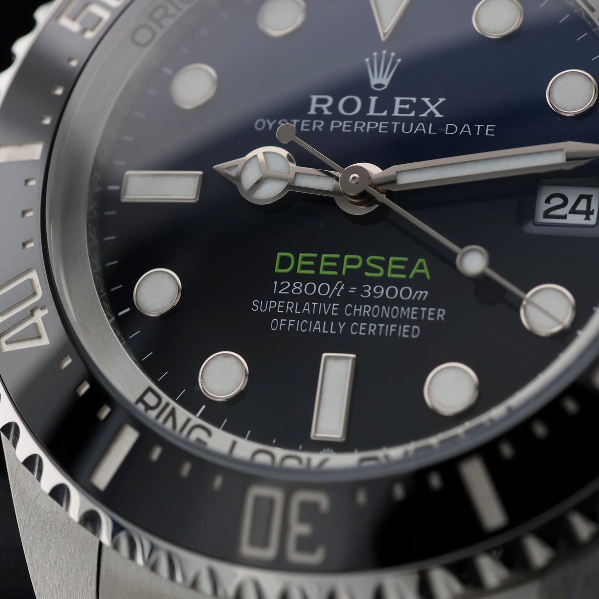 Rolex Sea - Dweller Deepsea Blue 44mm, "James Cameron", Ref. 136660, 2025, B+P - LUXUHRIA