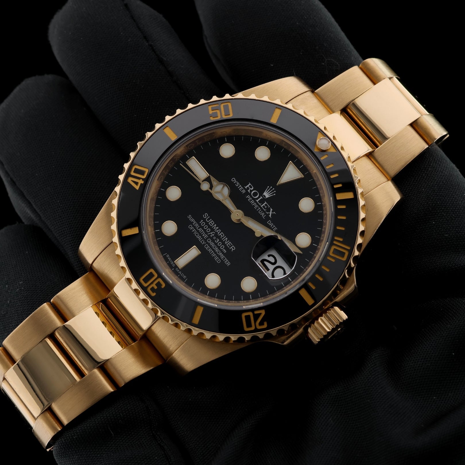 Rolex Submariner Date, Gelbgold, Black Dial, Ref. 116618LN, LC100, 08 - 2011, B+P - LUXUHRIA